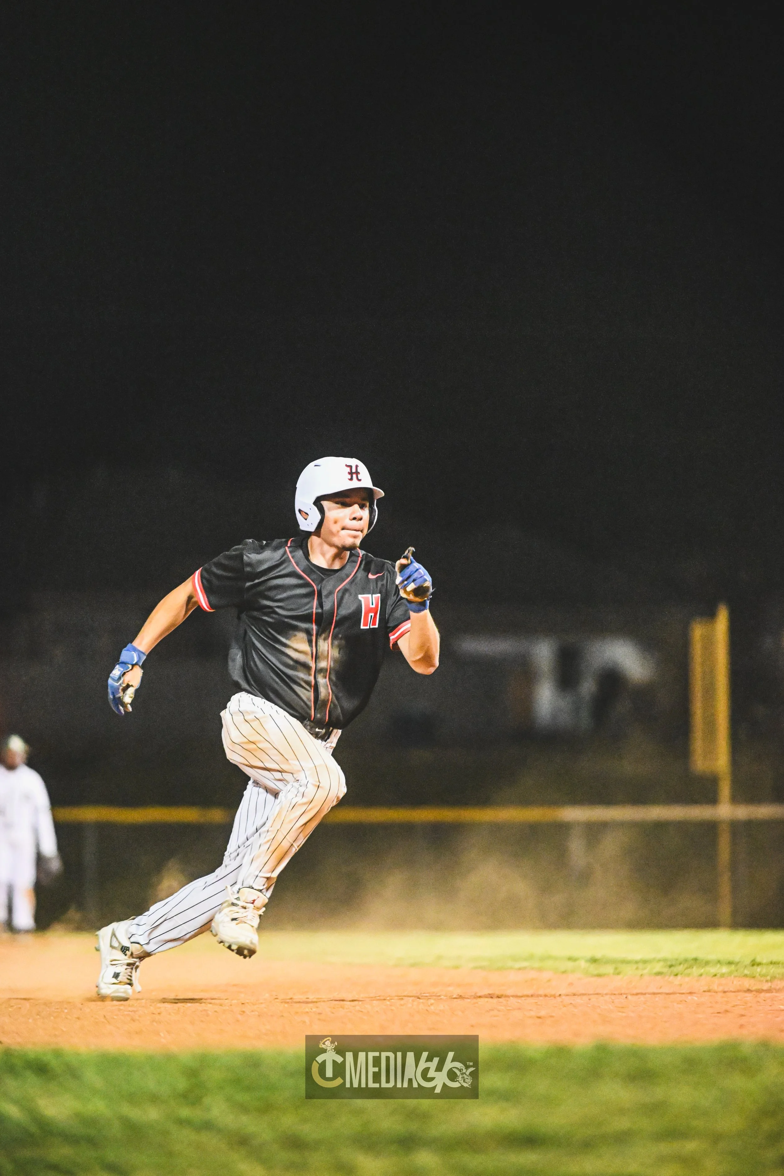 emiliano-vs-desoto1-4.jpg