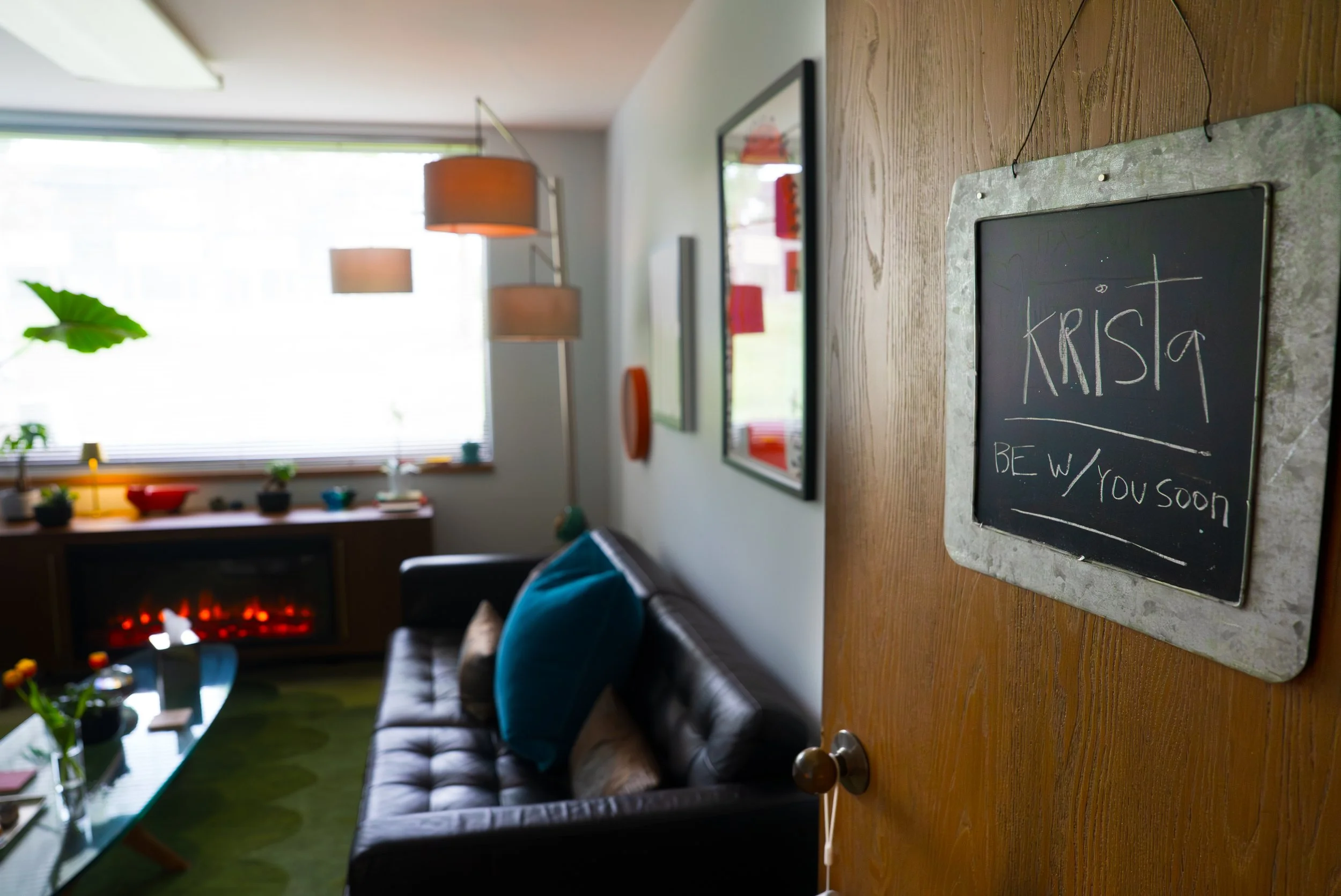 Marriage therapy in Michigan for couples navigating conflict and relationship stress.
