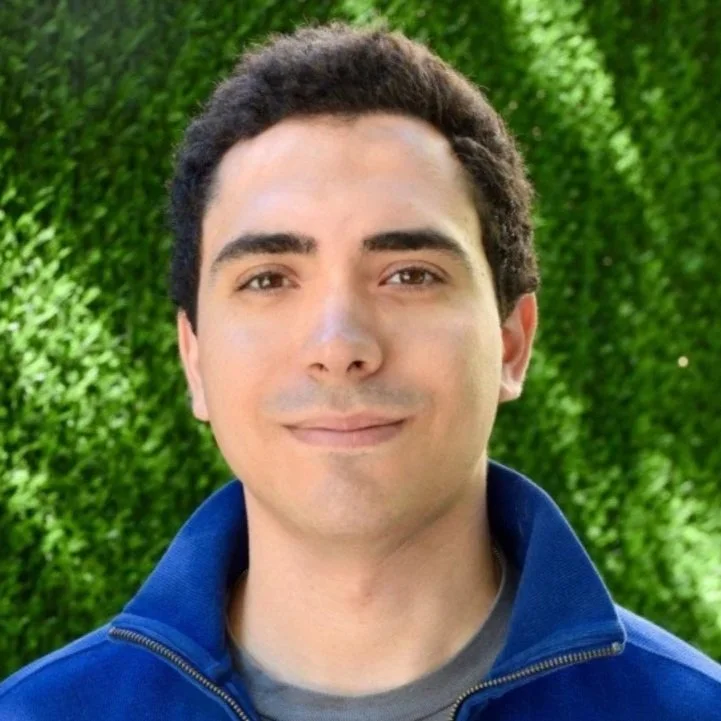 Headshot of Seb Espinosa