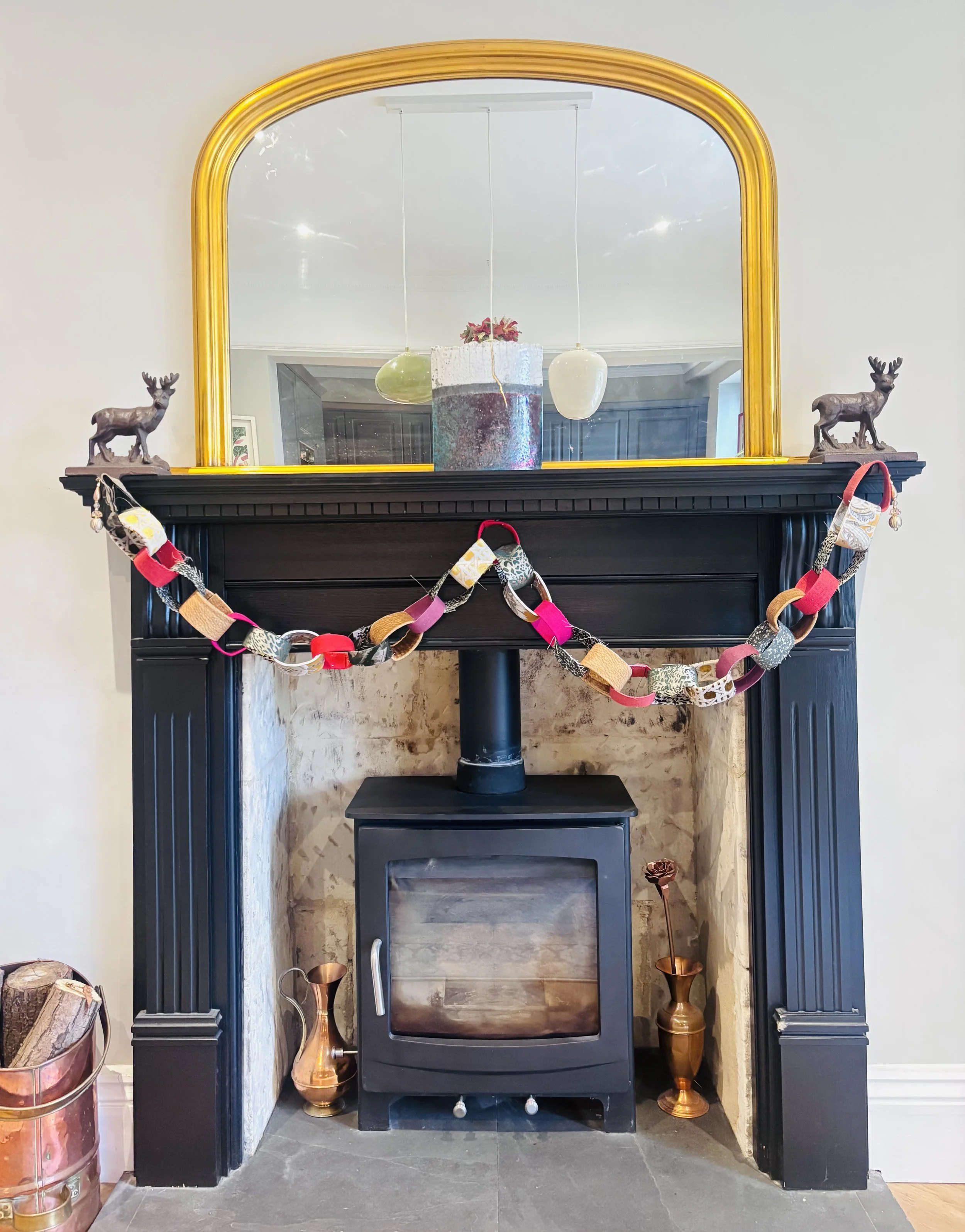 Luxury Fabric Paper Chains | 13th December 2026 | 2pm - 5pm