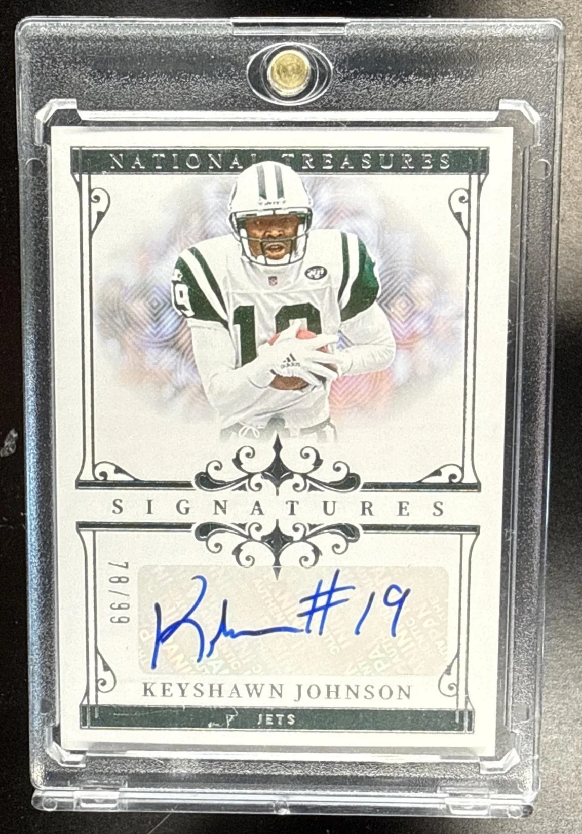 048_2025_PANINI_NATIONAL_TREASURES_KEYSHAWN_JOHNSON_SIG_KJN_SIGNATURES_99_AUTO.jpg