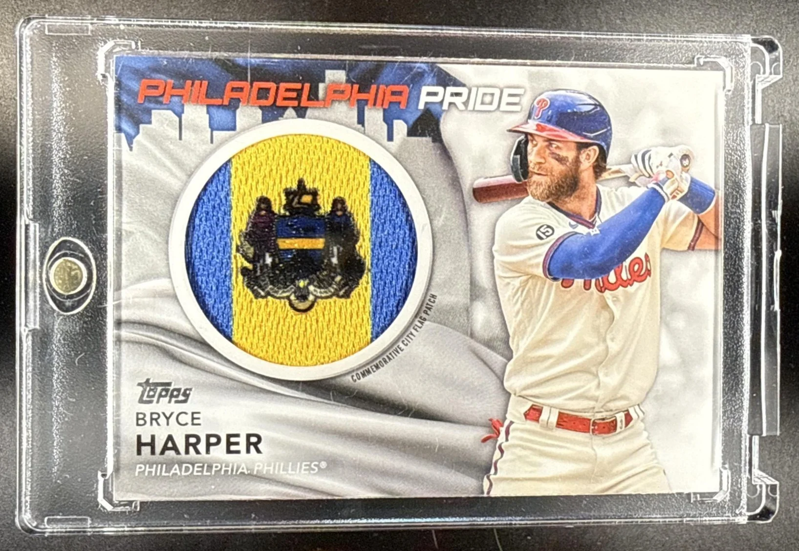 282_2022_TOPPS_BRYCE_HARPER_CFP-BH_CITY_FLAG_PATCH_COMMEMORATIVE_RELICS.jpg