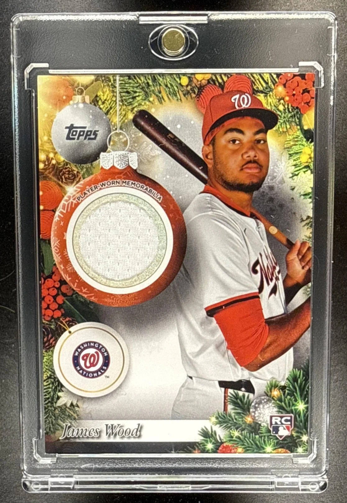 218_2025_TOPPS_HOLIDAY_JAMES_WOOD_PR_JWO_PLAYER_RELICS_PATCH_NATIONALS.jpg