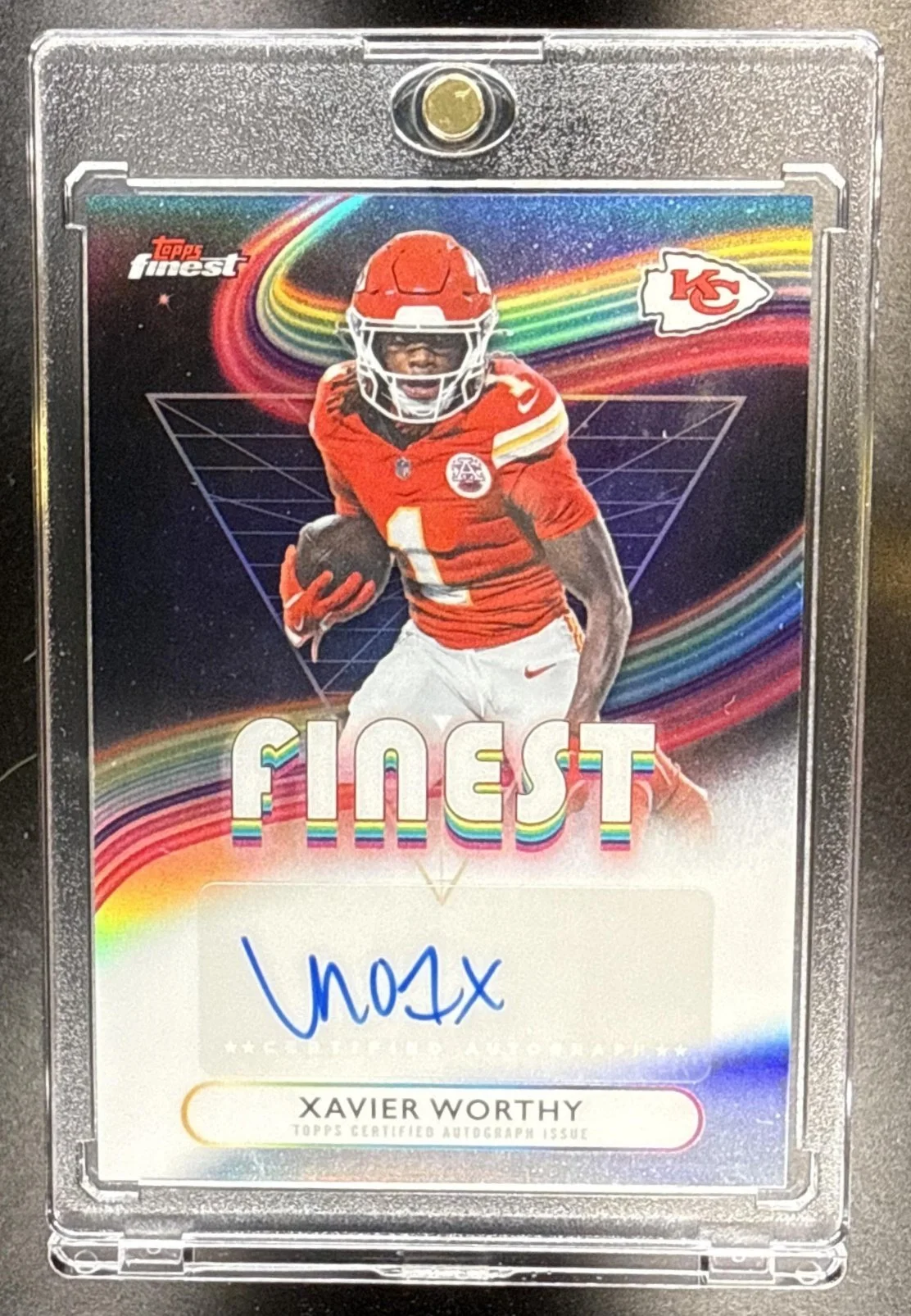 172_2025_TOPPS_FINEST_XAVIER_WORTHY_FA_XW_AUTO_CHIEFS.jpg