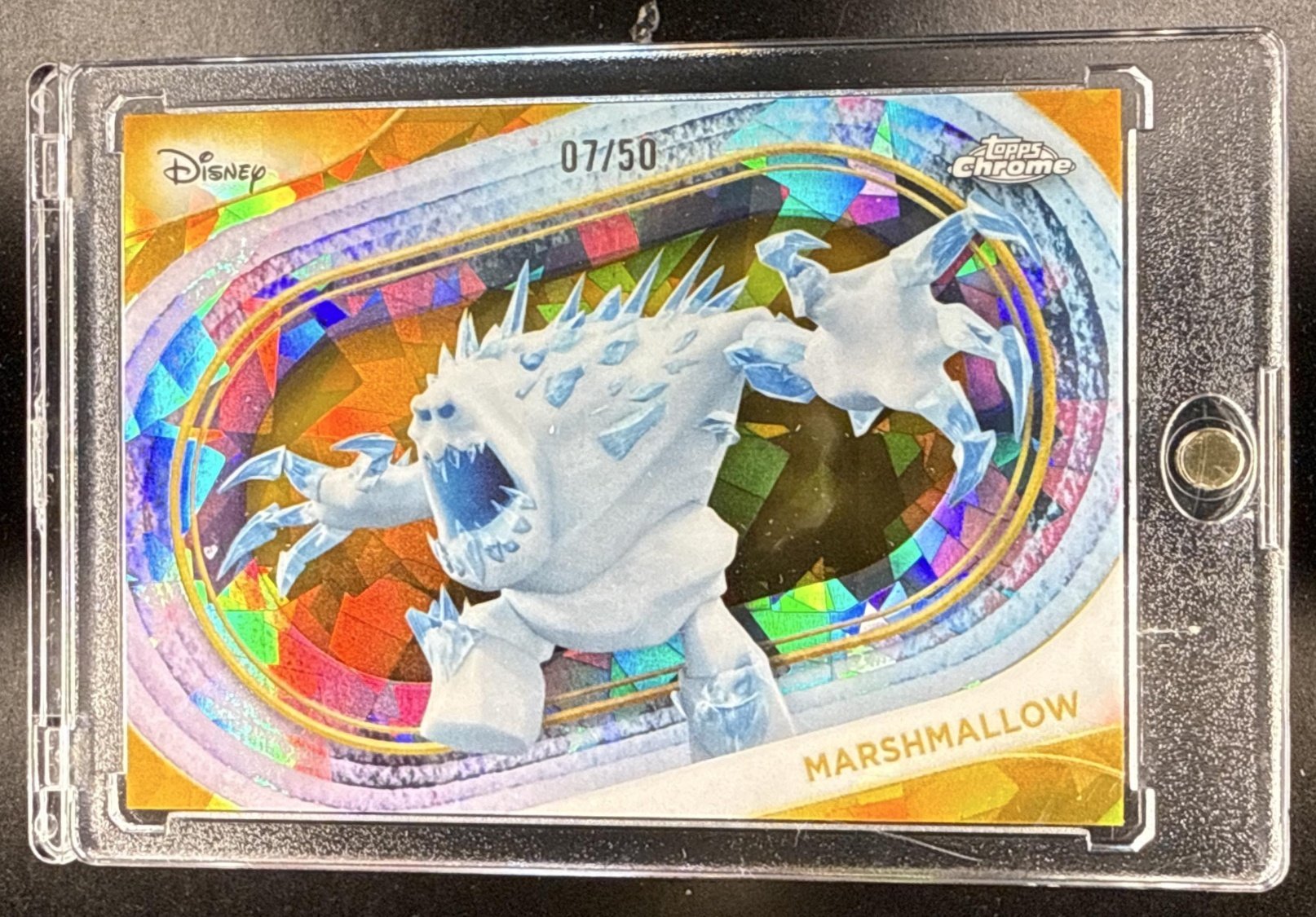 012_2025_TOPPS_CHROME_DISNEY_MARSHMALLOW_115_GOLD_WAVE_REFRACTOR_7_50.jpg