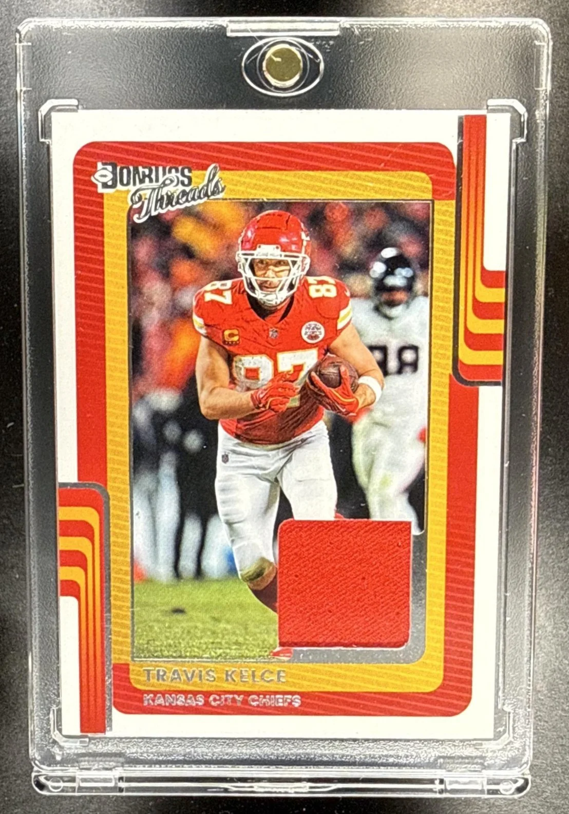 174_2025_PANINI_DONRUSS_TRAVIS_KELCE_DTH_TKE_THREADS_CHIEFS.jpg