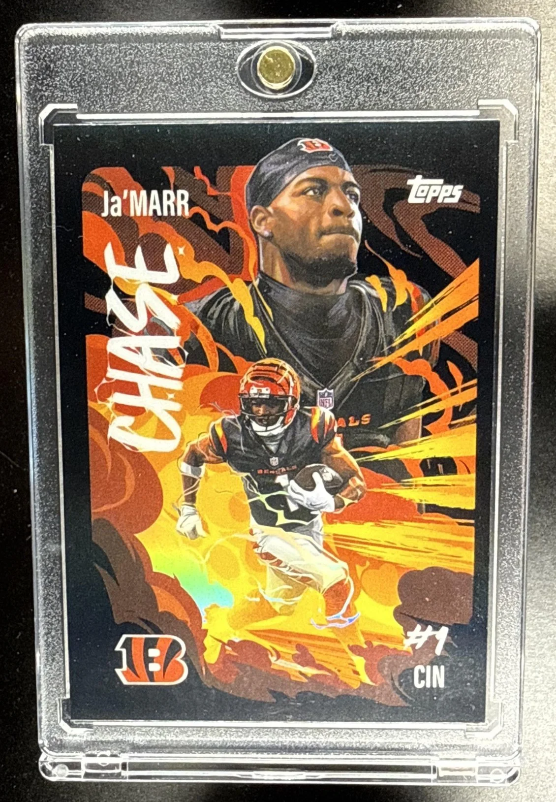035_2025_TOPPS_CHROME_JA_MARR_CHASE_UV_16_ULTRA_VIOLET_SSP_BENGALS.jpg