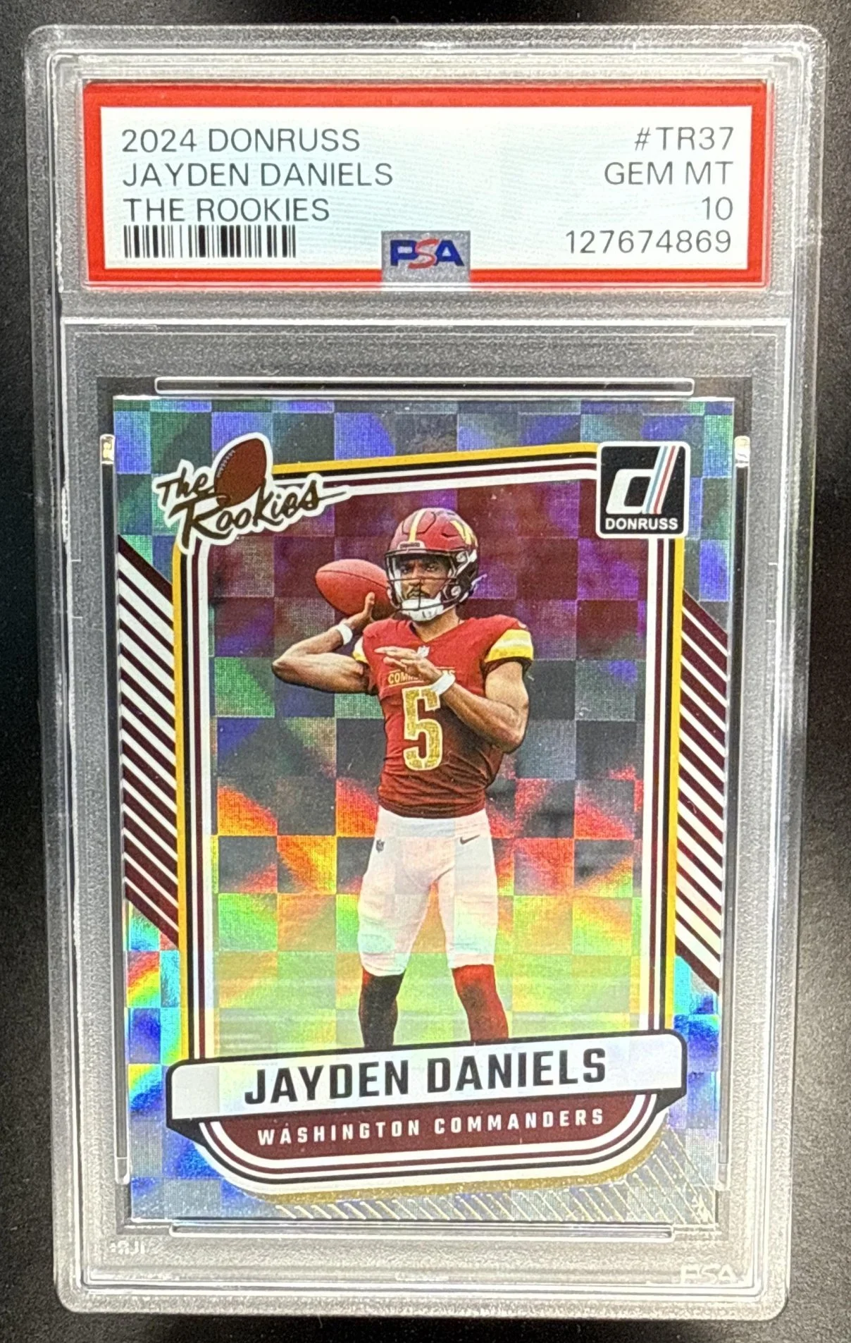 515_2024_PANINI_DONRUSS_JAYDEN_DANIELS_TR_37_THE_ROOKIES_RC_COMMANDERS_PSA_10.jpg