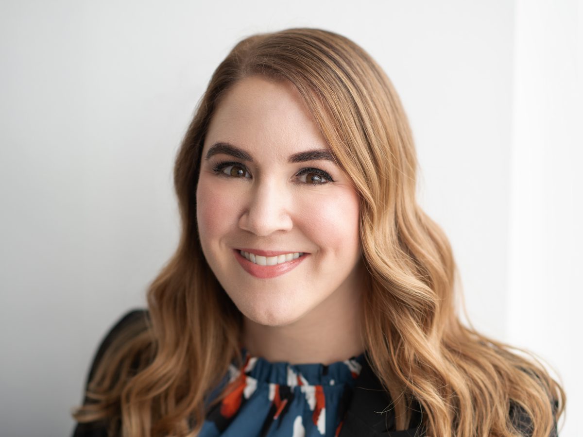 Carly Mee Associate
