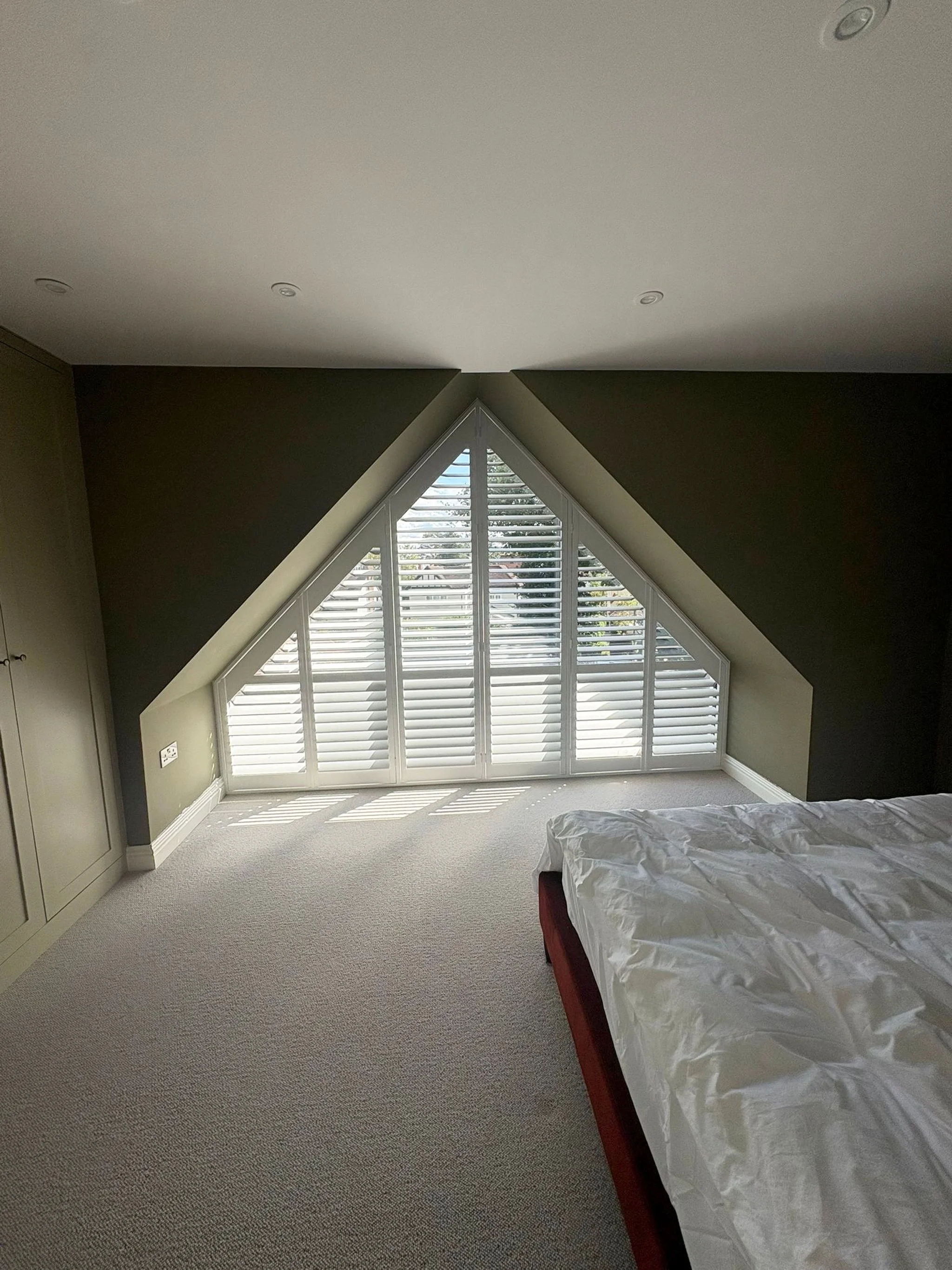 Another custom-shaped window, and this one is special🤩

Every window is different, and our made-to-measure shutters are designed to fit even the most unique shapes beautifully!

Have an unusual window in mind? We&rsquo;d love to help! Drop us a DM ?