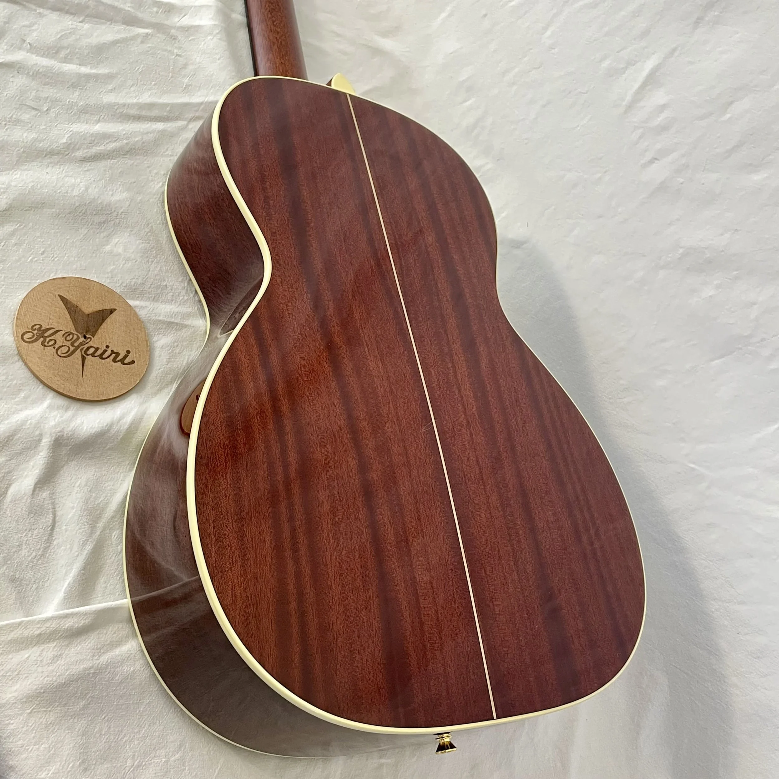 K-YAIRI-GUITARS-NYM9014- AM-back