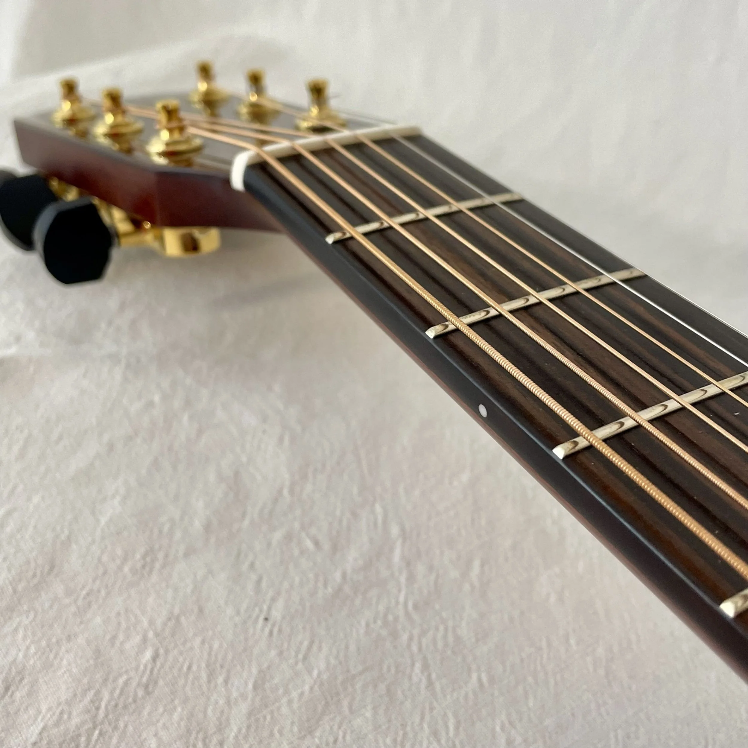 K-YAIRI-GUITARS-NYM9014- AM-fingerboard