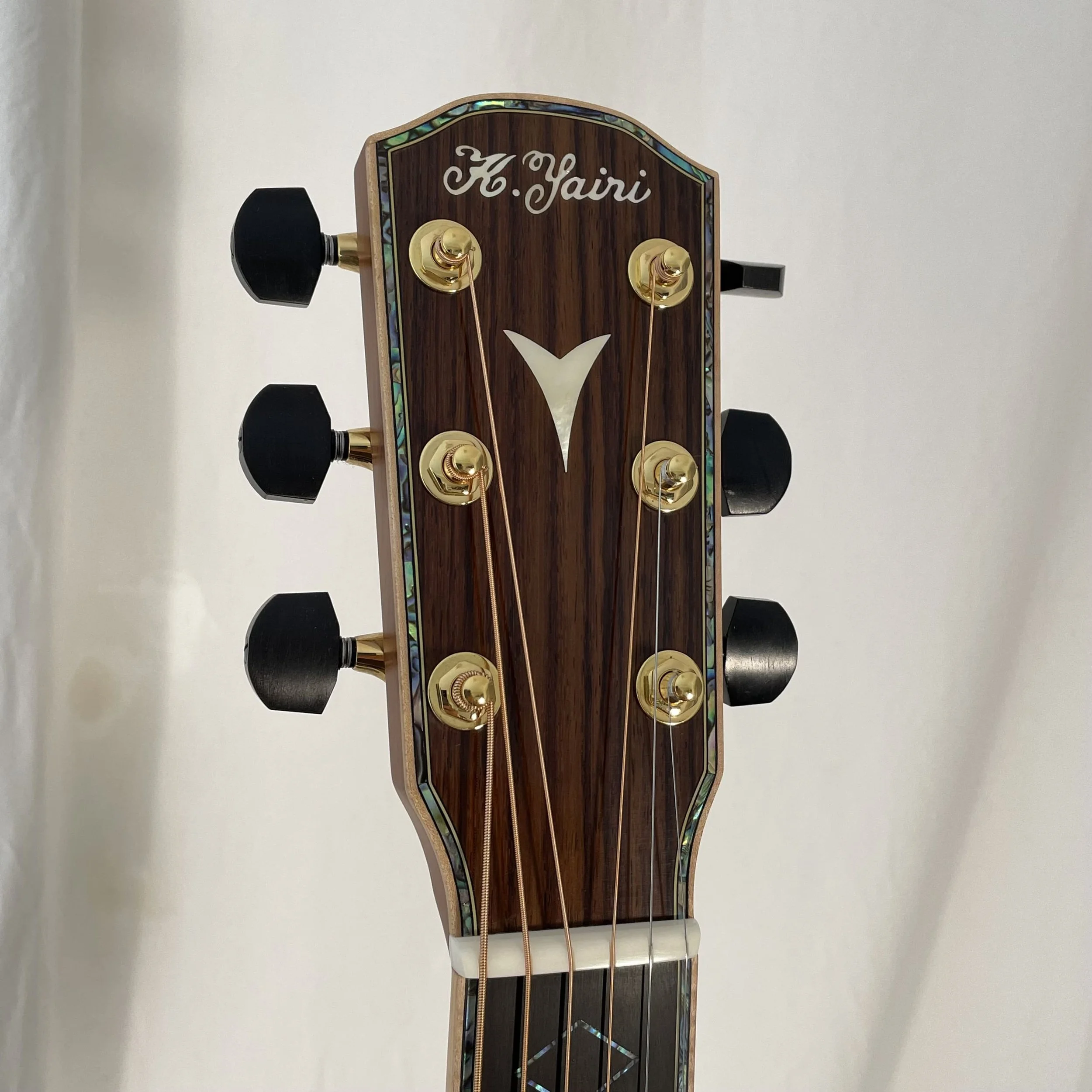 K-YAIRI-GUITAR-DYM500-headstock