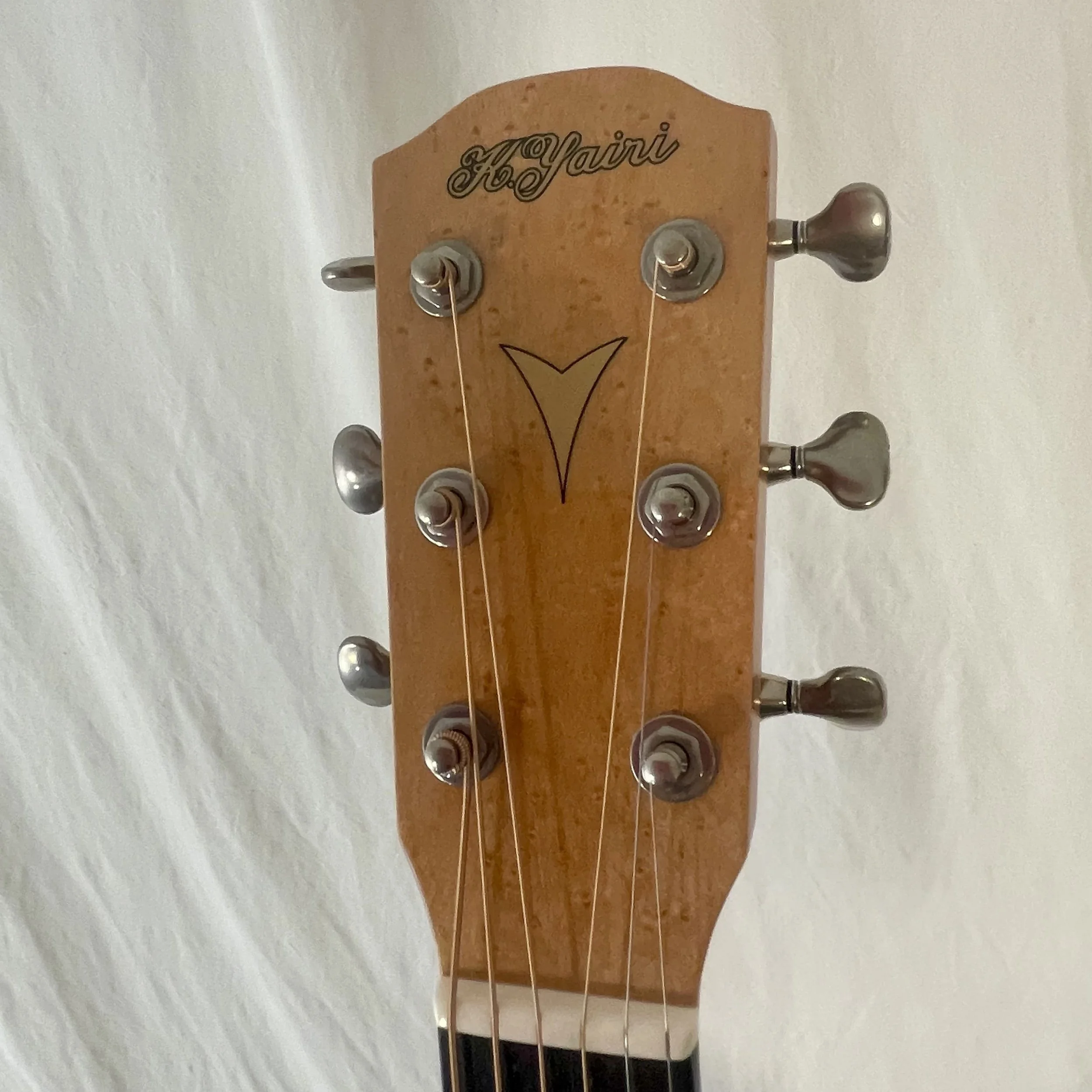 K-YAIRI-GUITAR-YS120KM-headstock