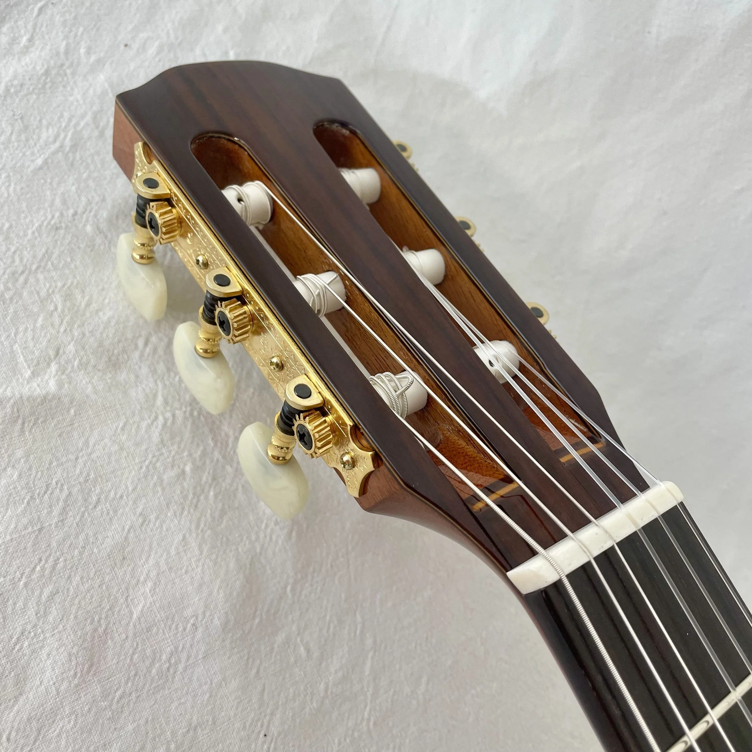 K-YAIRI-GUITAR-CE3D-headstock2
