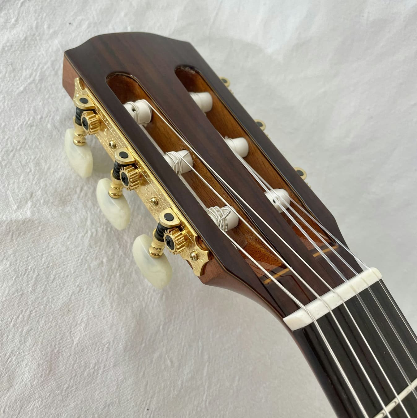 K-YAIRI-GUITAR-CE1D-headstock