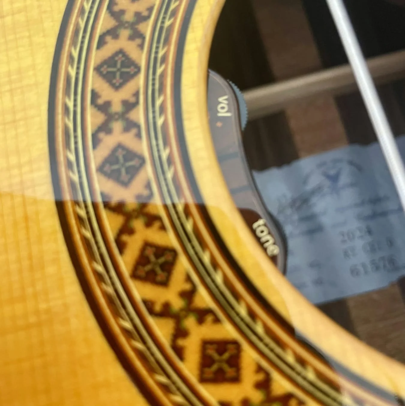 K-YAIRI-GUITAR-CE1D-rosace