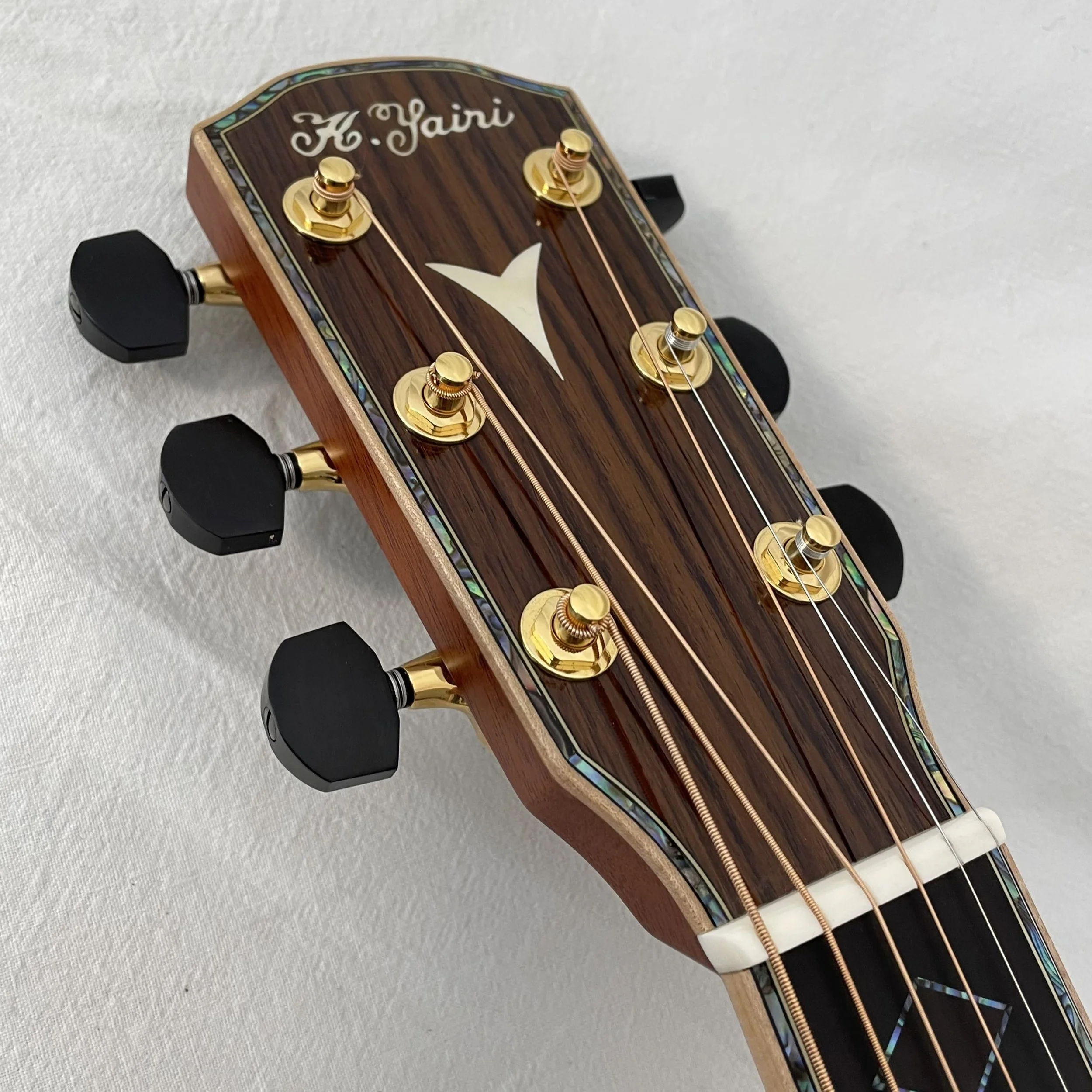 K-YAIRI-GUITAR-DYM500-headstock