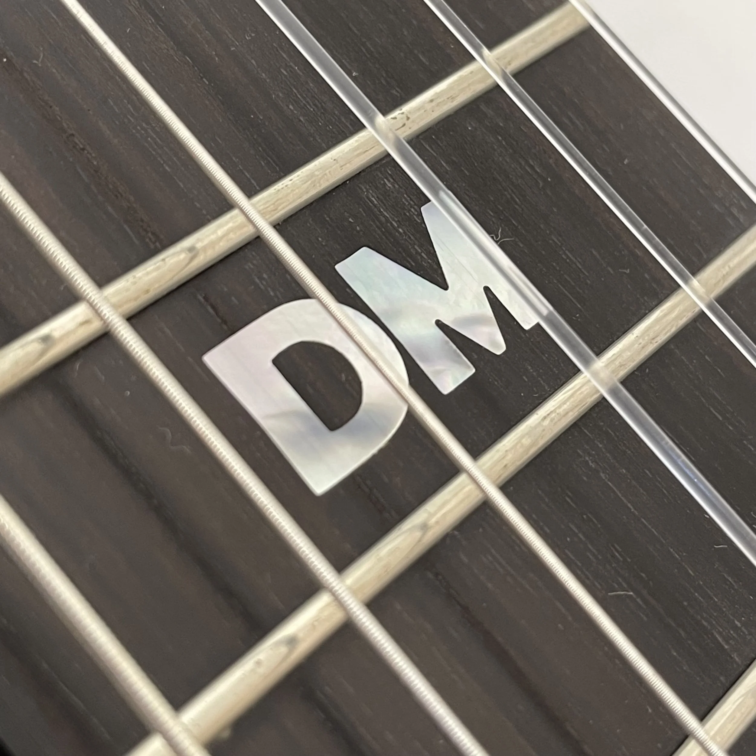 k_yairi_guitars_grace_dominic_miller_tribute_4