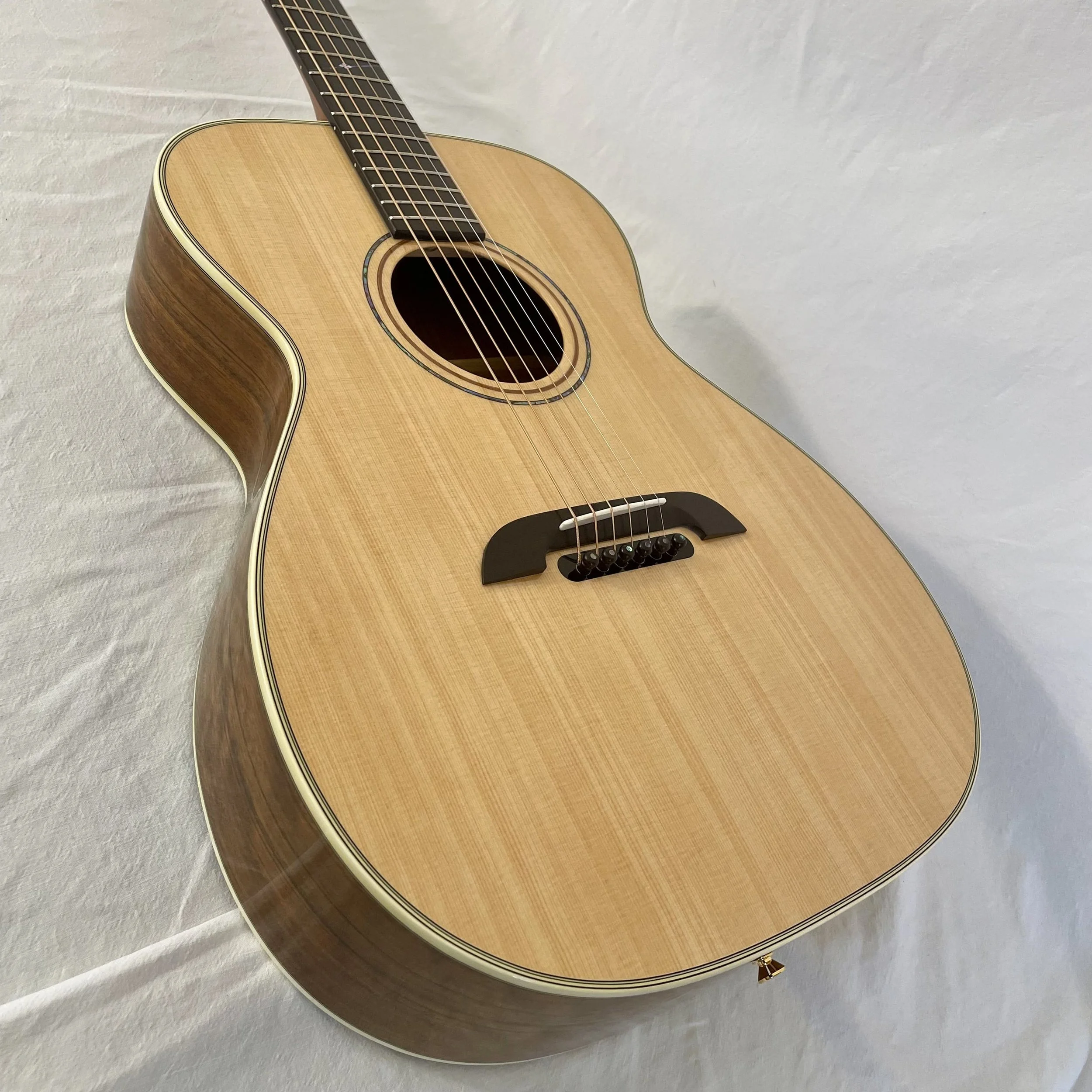 K-YAIRI-GUITAR- FYM94-OV-SP-full3