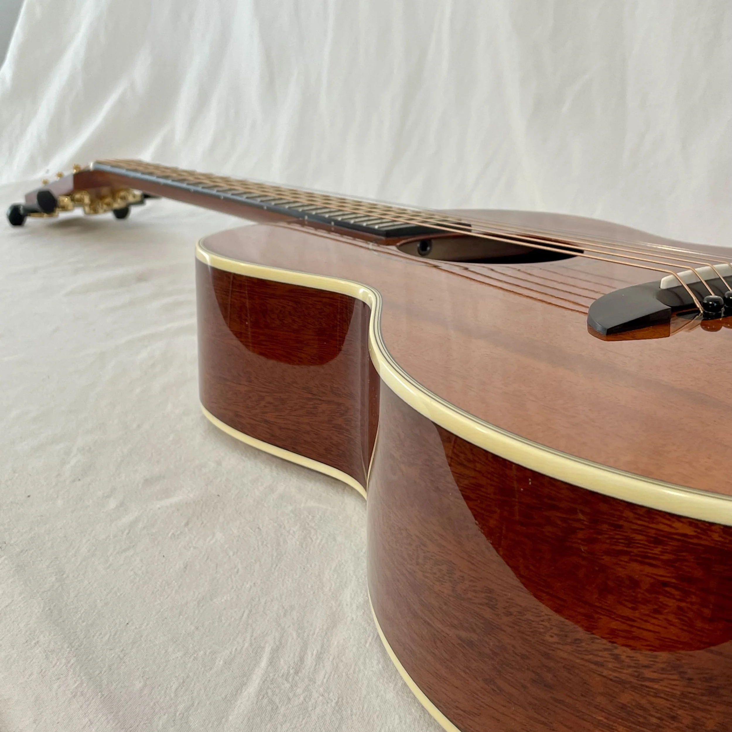 K-YAIRI-GUITARS-NYM9014- AM-side