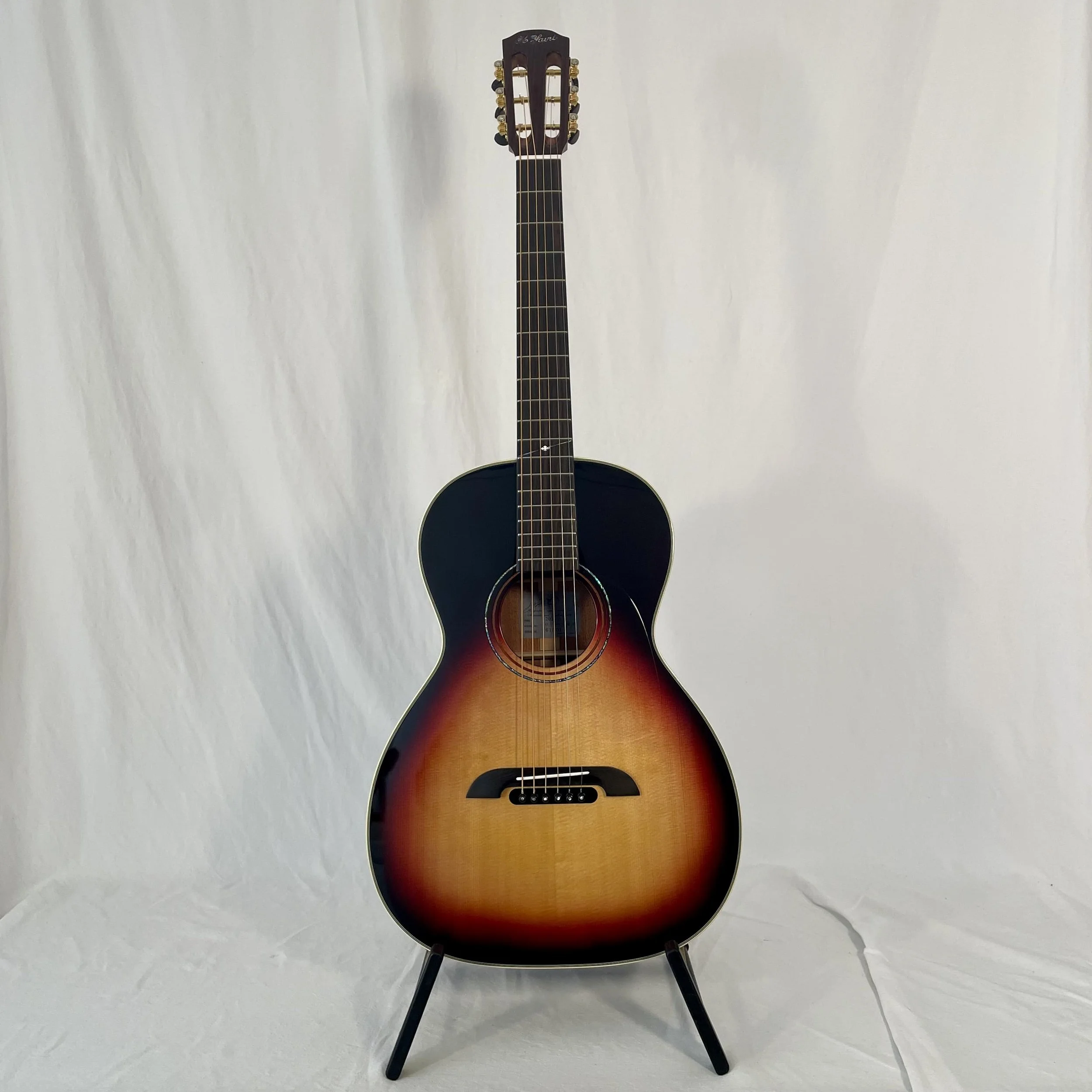 K-YAIRI-GUITARS- NYM90V-SB-full1.jpeg