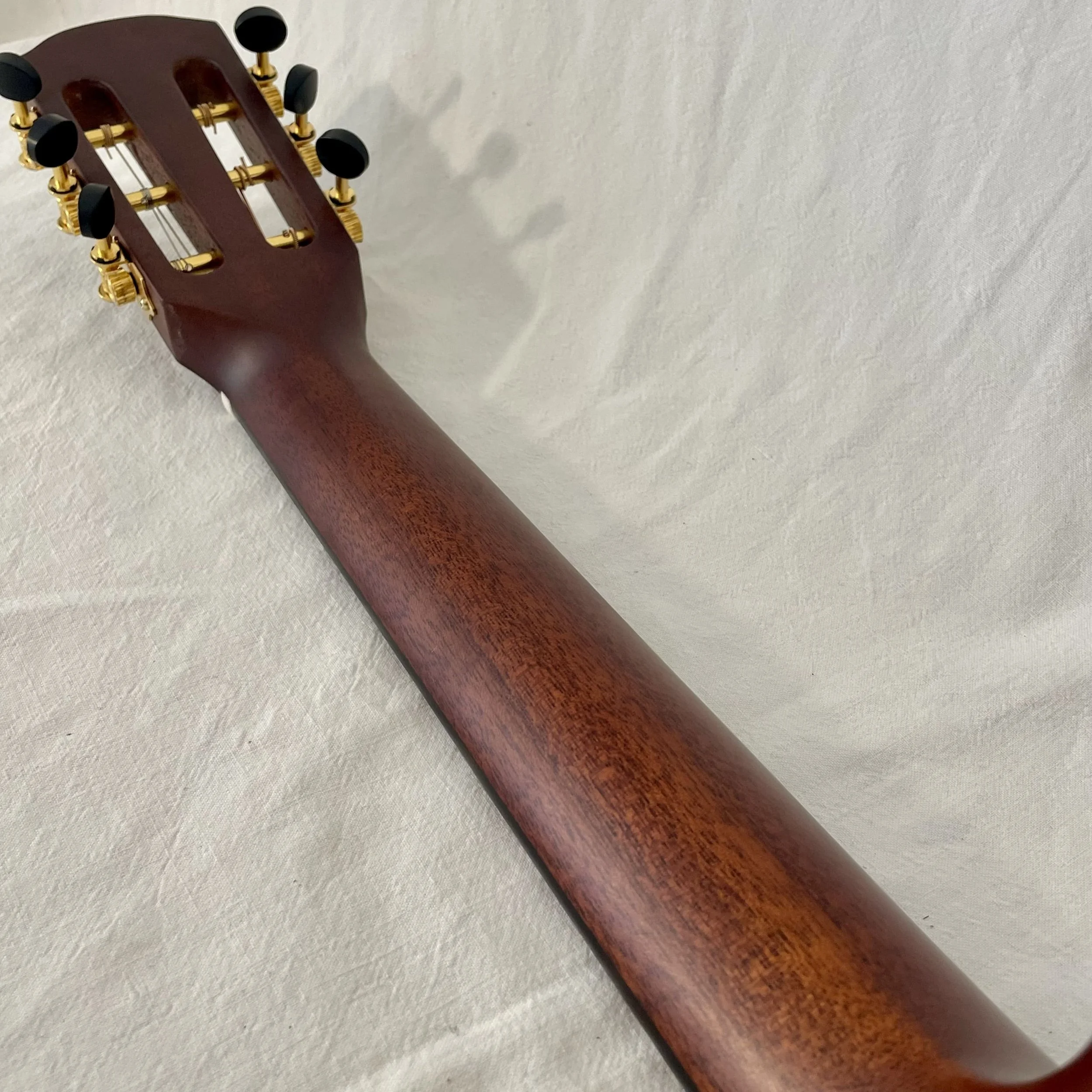 K-YAIRI-GUITARS-NYM90V-IND-DIST-neck