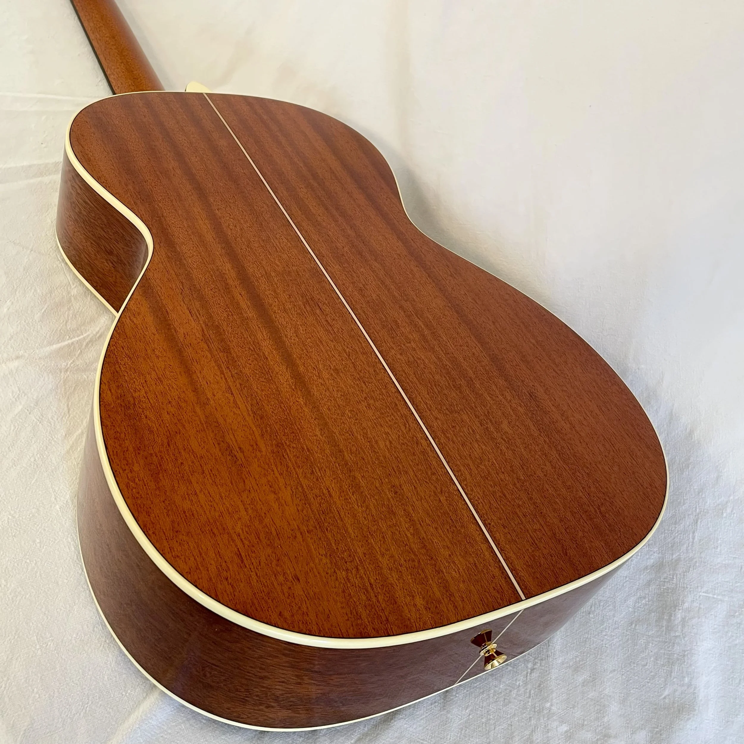 K-YAIRI-GUITAR-NYM90V-AM-back