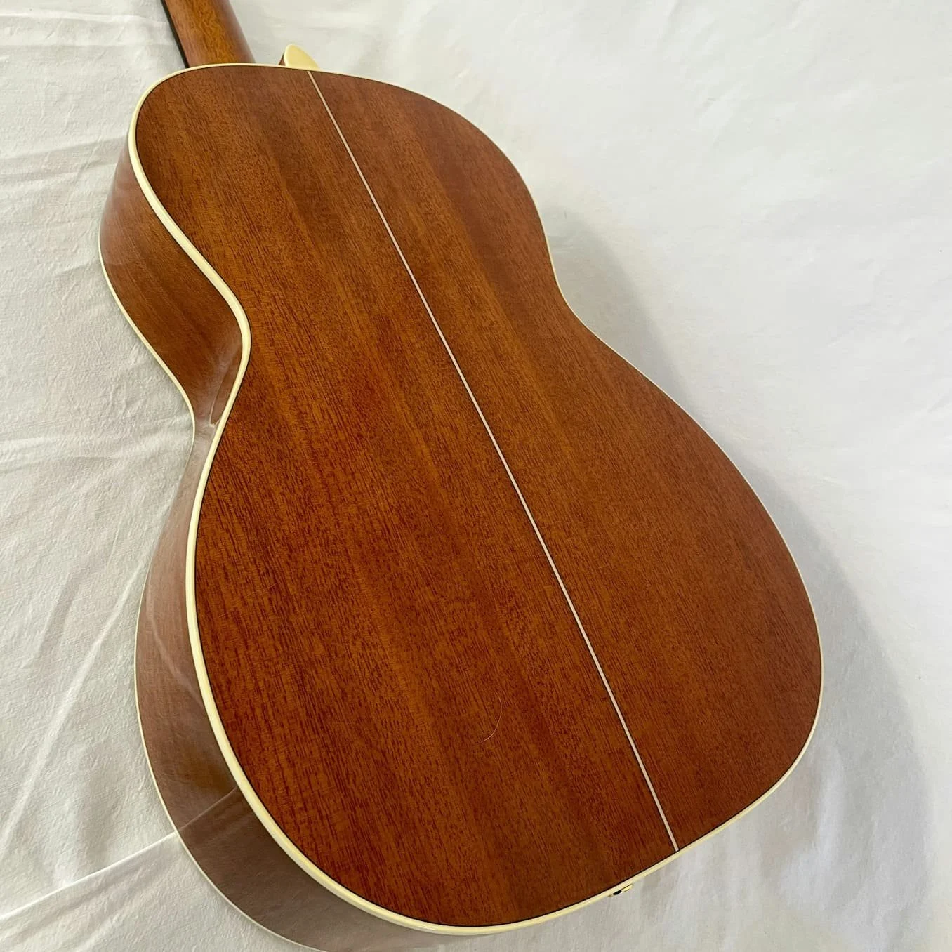 K-YAIRI-GUITAR-KY NYM90V-back