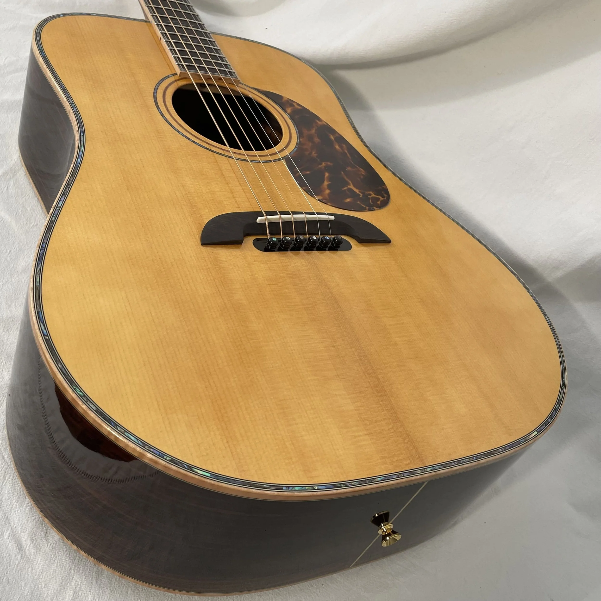 K-YAIRI-GUITAR-DYM500-full3