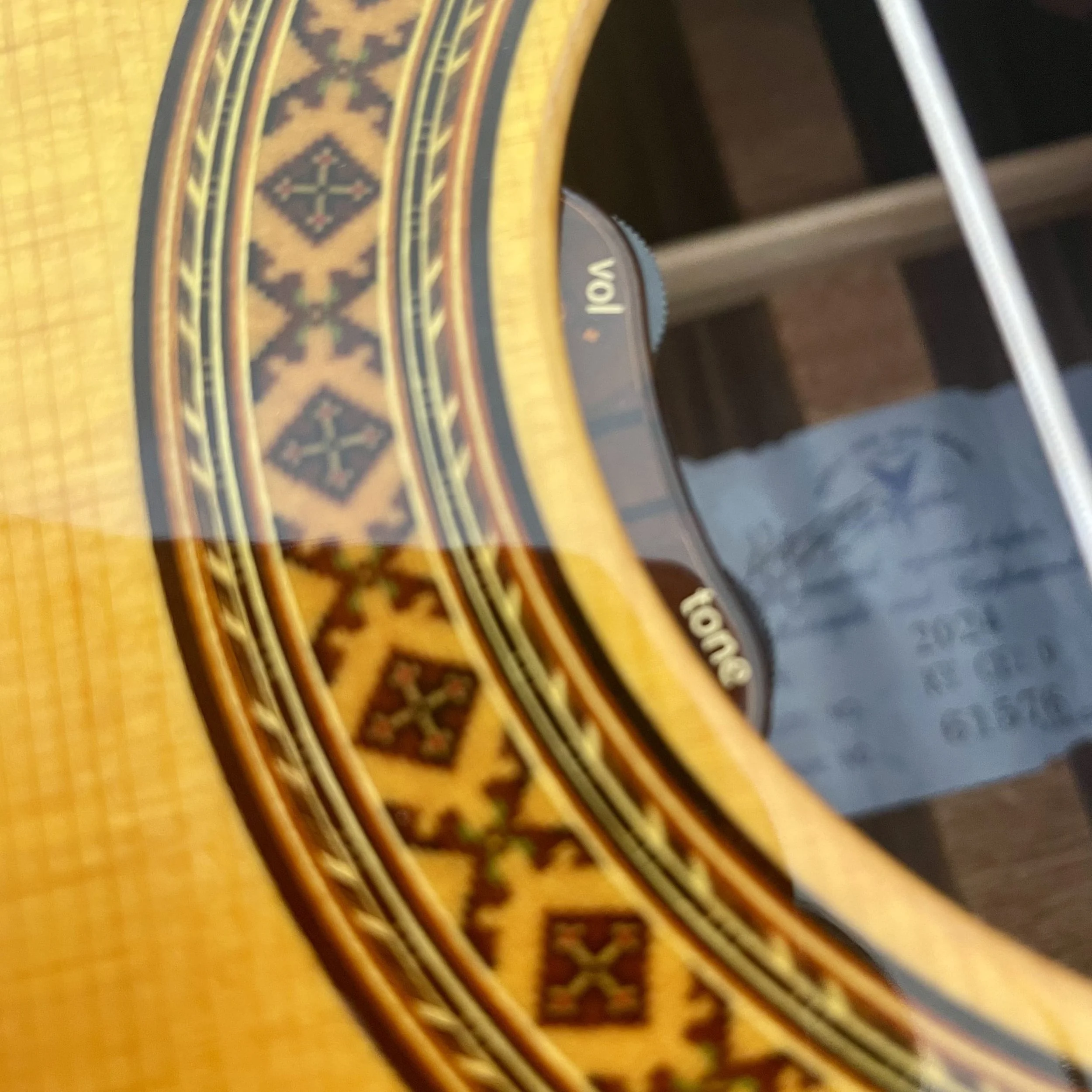 K-YAIRI-GUITAR-CE3D-rosace1