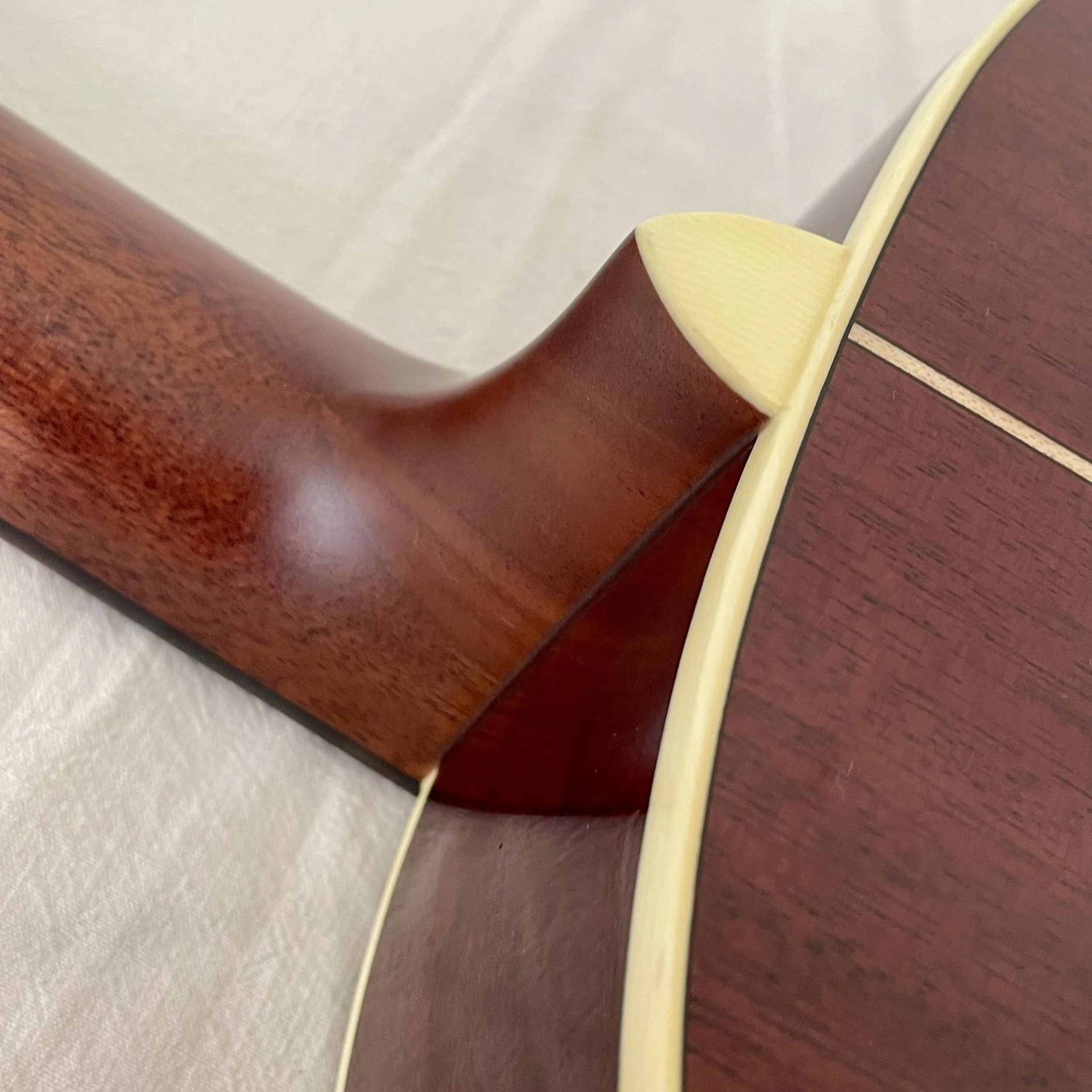 K-YAIRI-GUITAR-NYM90V-AM-back3