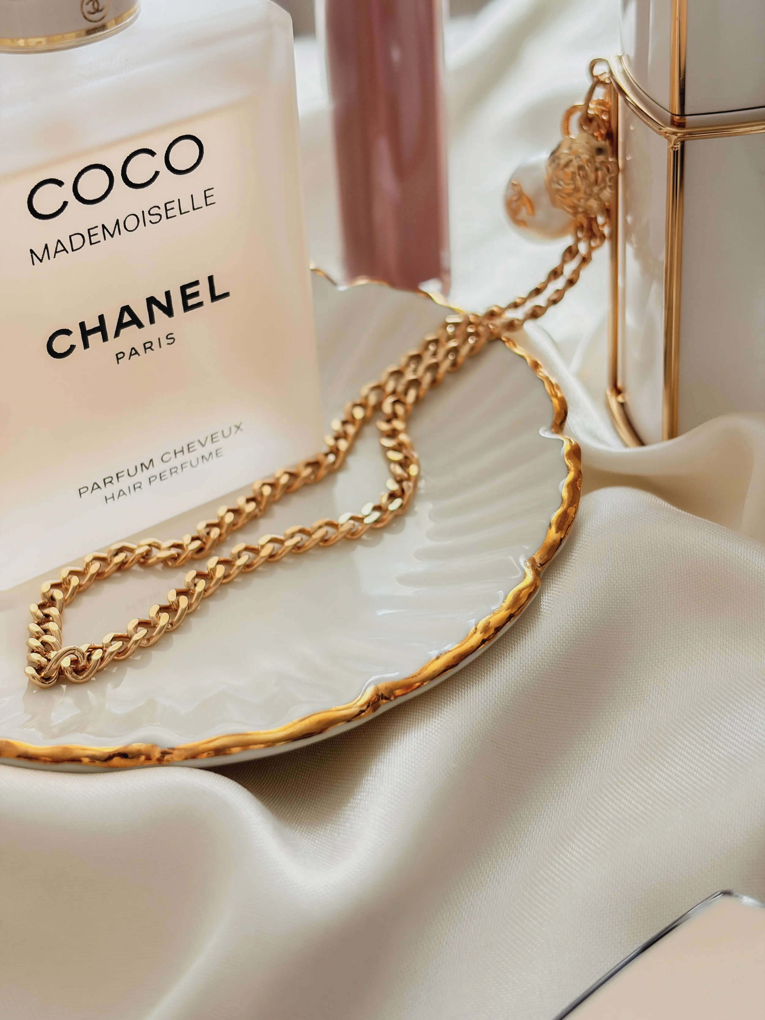 Chanel Perfume Closeup Detail - Kanika Kingshott.jpg