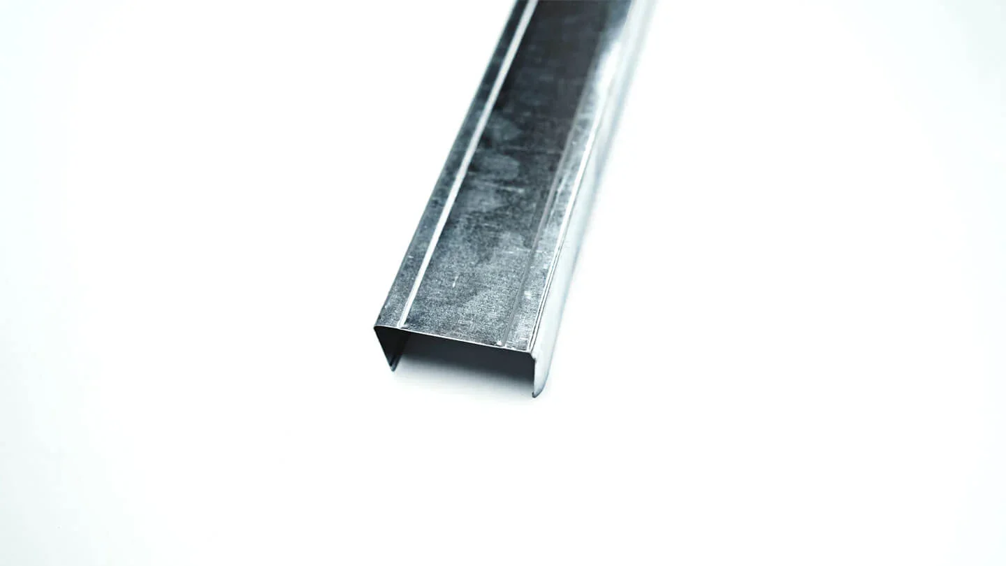 2-1/2'' Standard Metal Track 1-1/4'' Flange 10'
