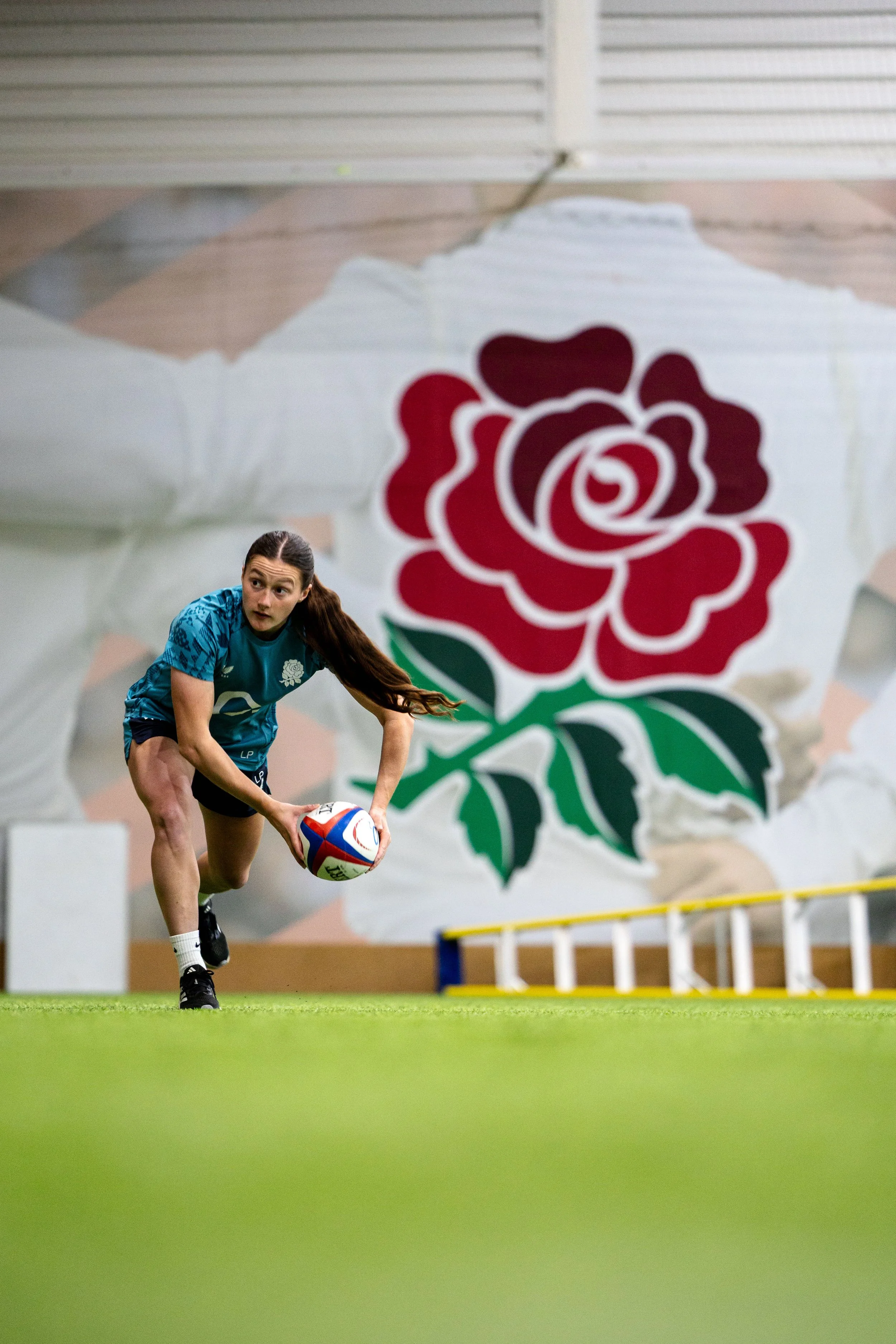 Red Roses_-21.jpg