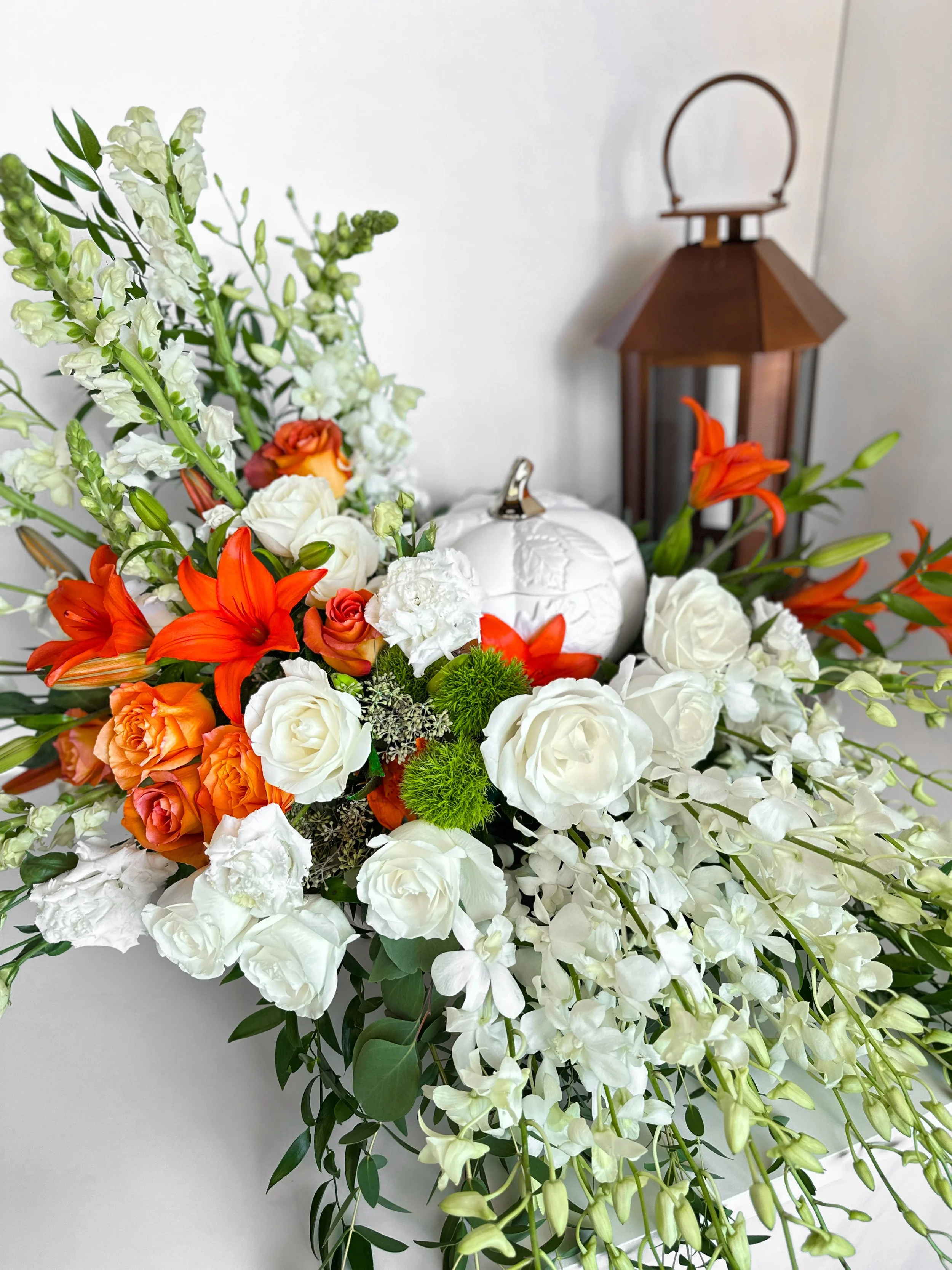 Urn Arrangement 1