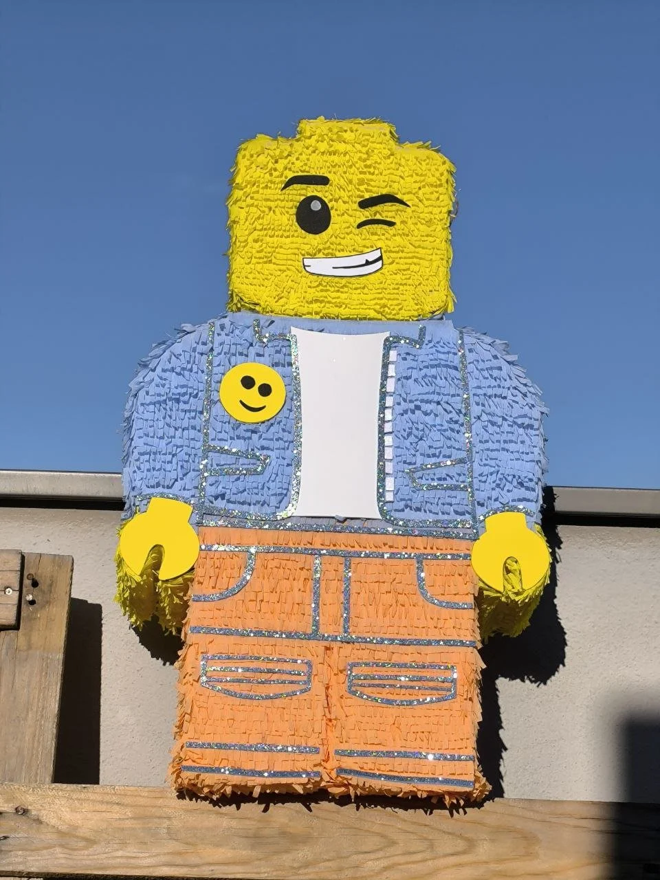 A bespoke handmade Lego piñata created for a premium kids' birthday party in Portals Nous, Mallorca by Norivan Kids Entertainment.