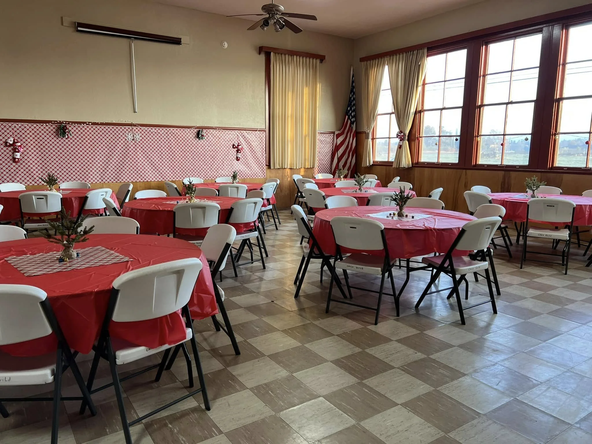 Dining Room with Round Tables