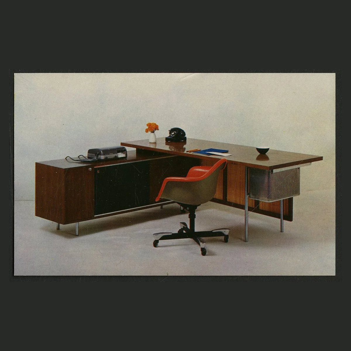 herman_miller_postcard_set_05.jpg