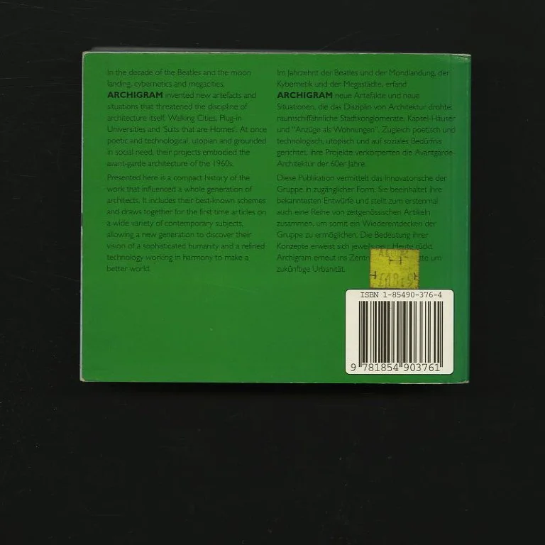 archigram_guide_2003_01.jpg