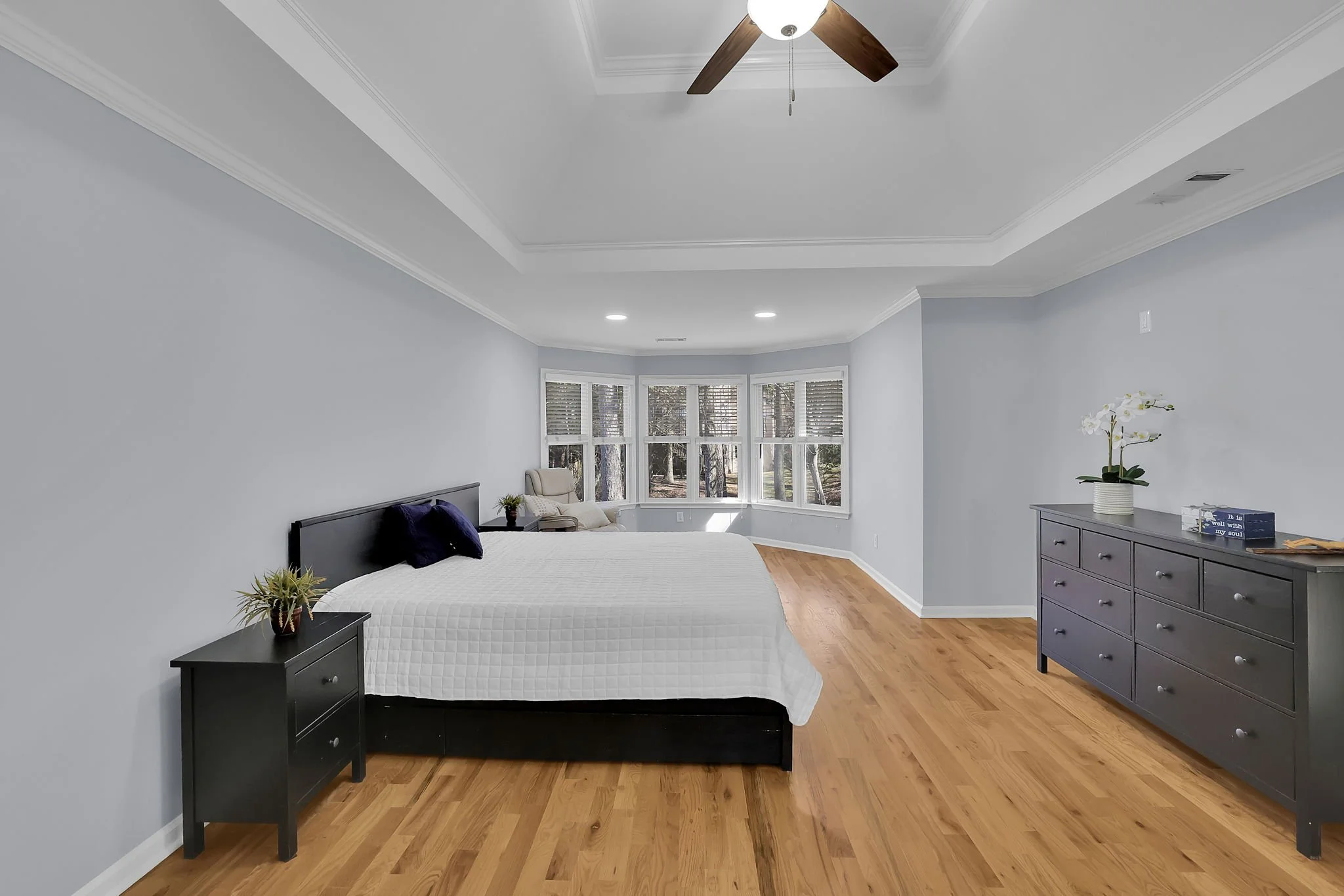 The transformation was designed to help buyers emotionally connect with the space and perceive it as a restful retreat rather than just a room.