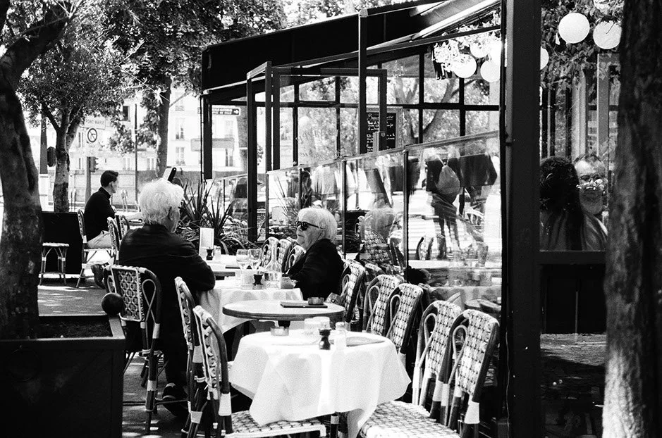 Elena Bueriberi copyright- Faces by the Seine5.jpg