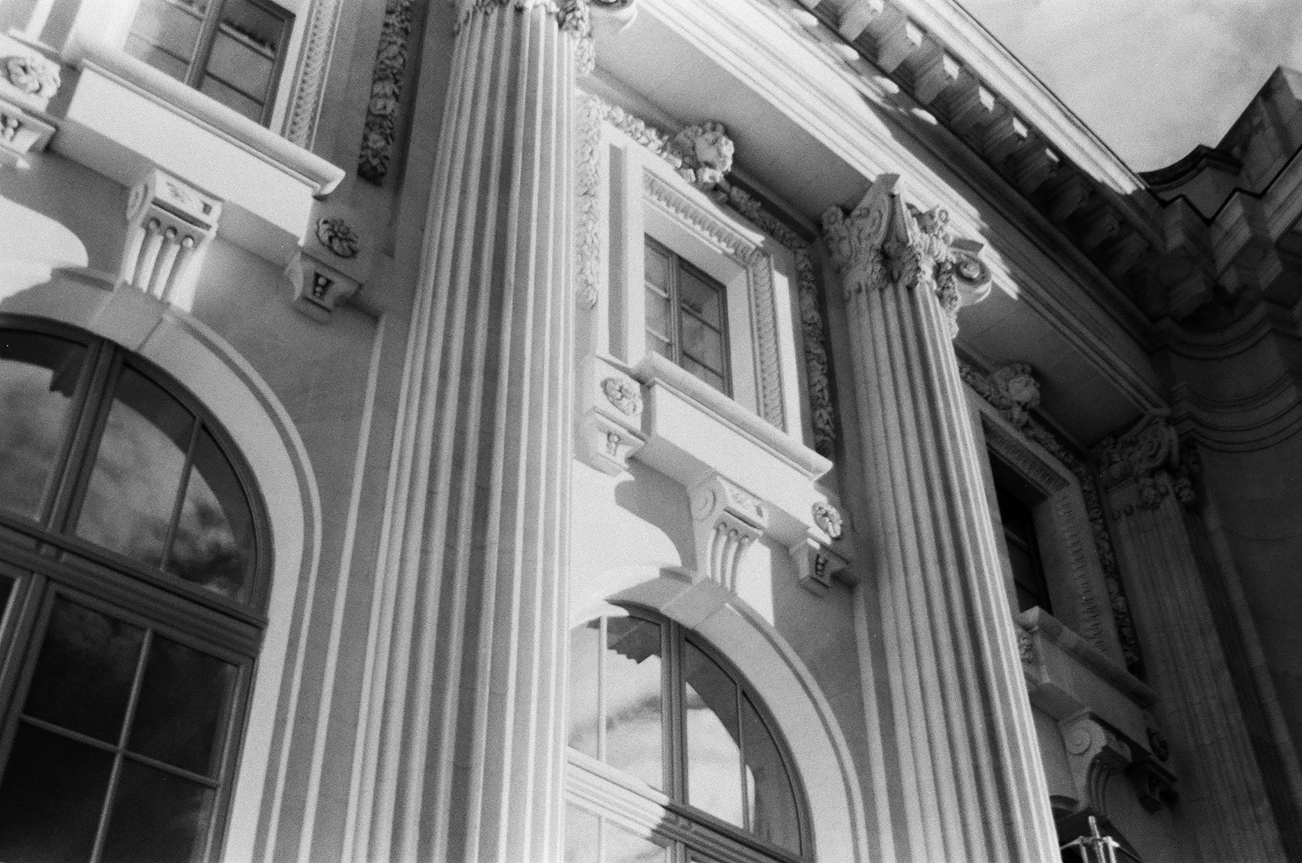 Elena Bueriberi copyright - Paris Infrared1.jpg