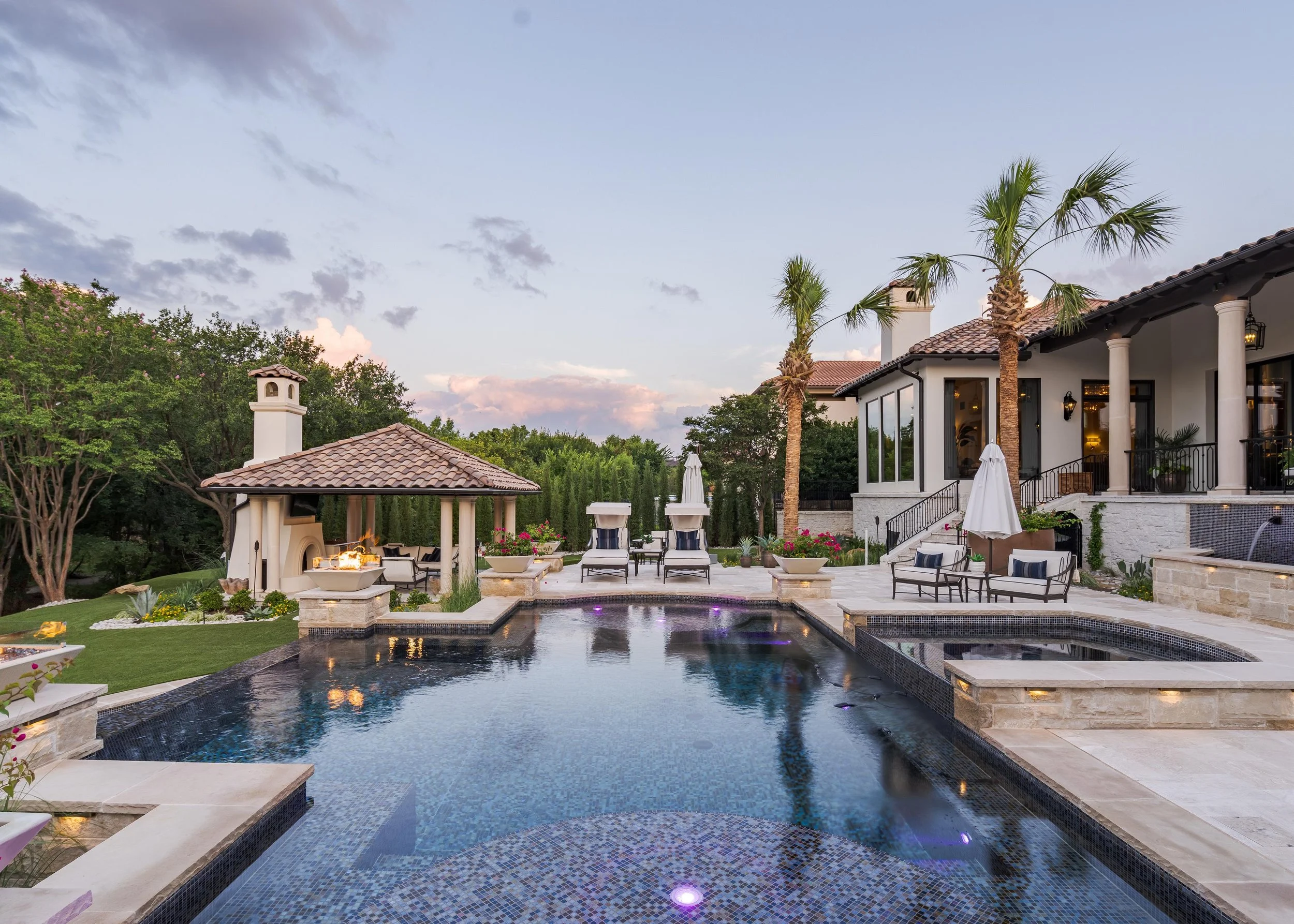 Pool to Cabana.jpg