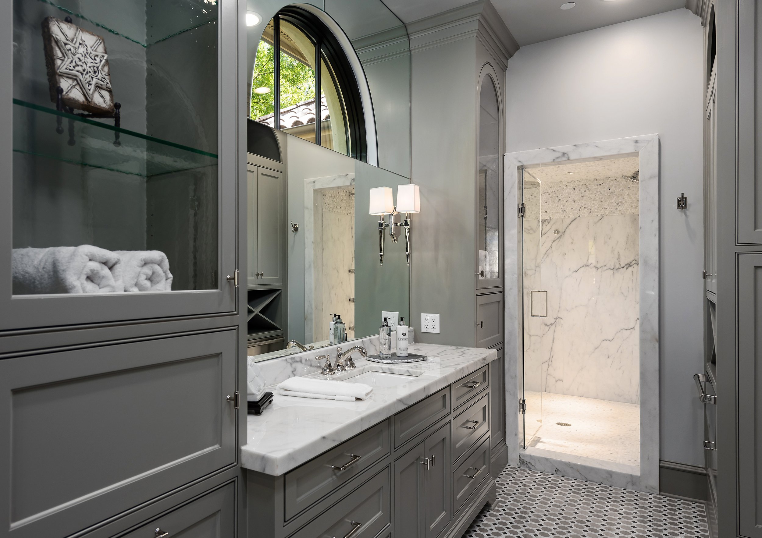4926 Deloache His MBth 3246H.jpg
