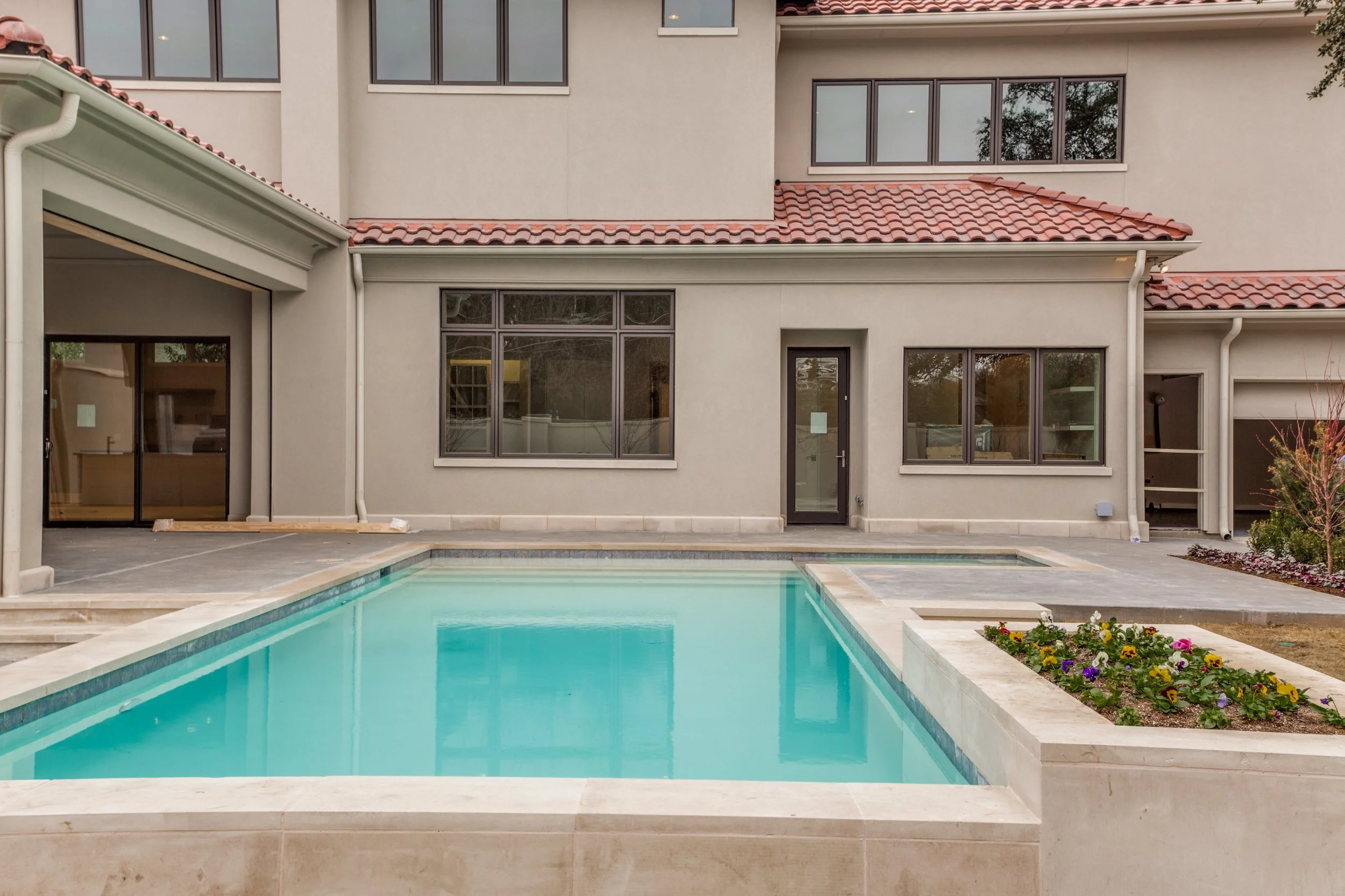 Bella_Crooked_lane_pool_side.jpg