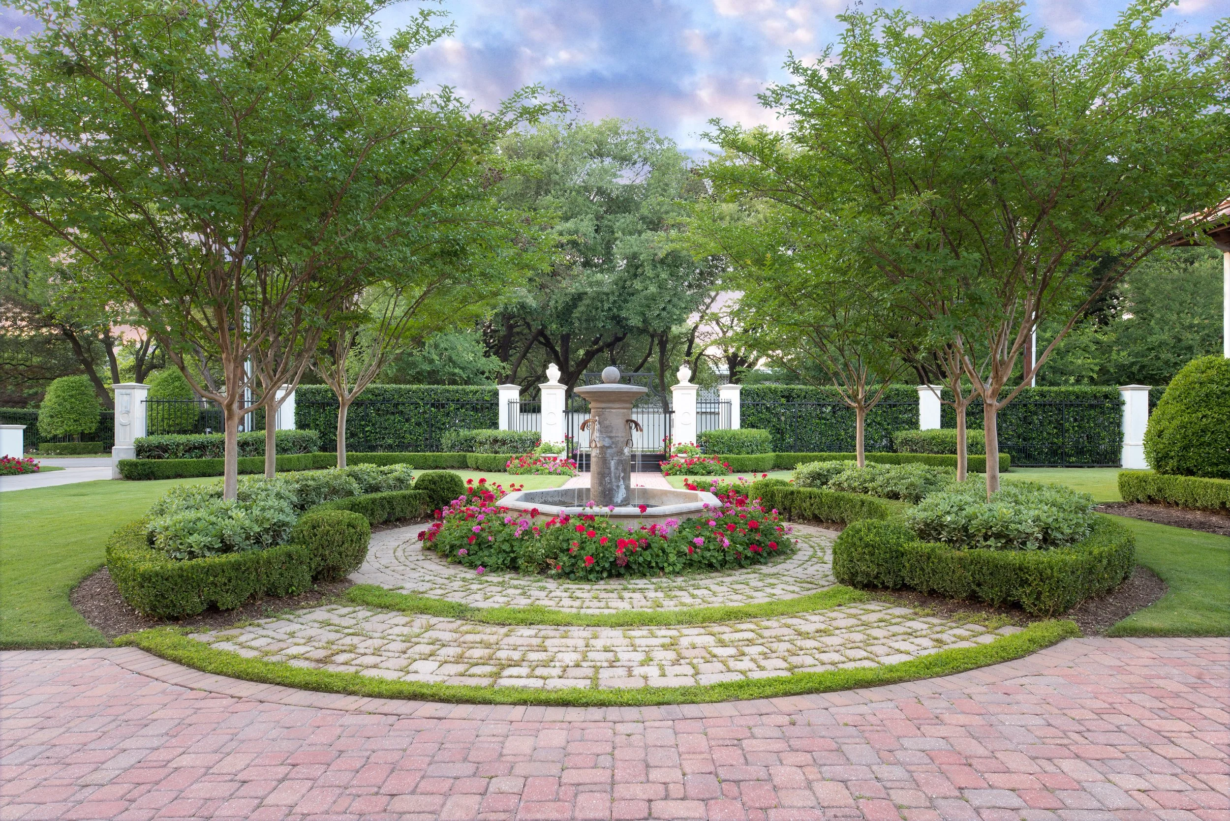 5242 Park Ln-1.jpg