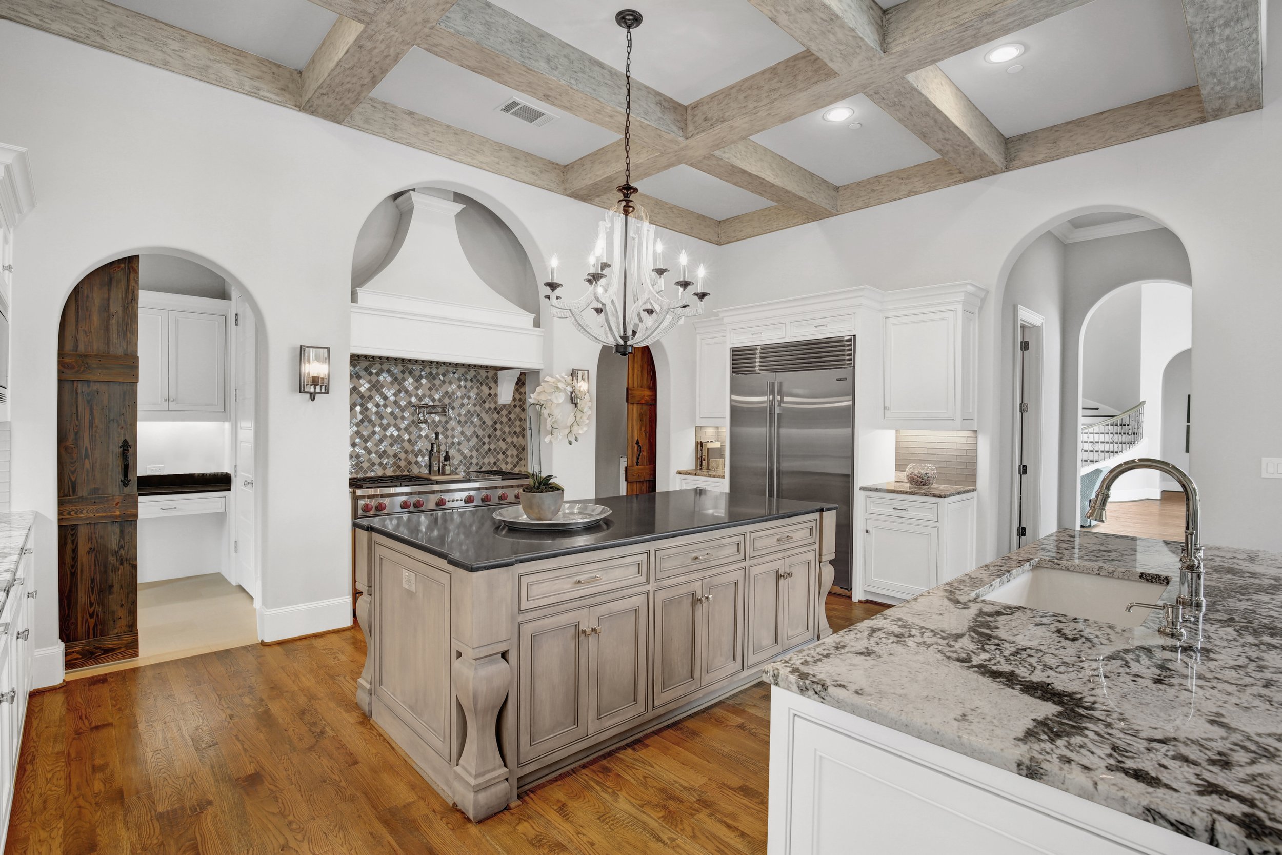 30_6923Ranier_2_029.jpg
