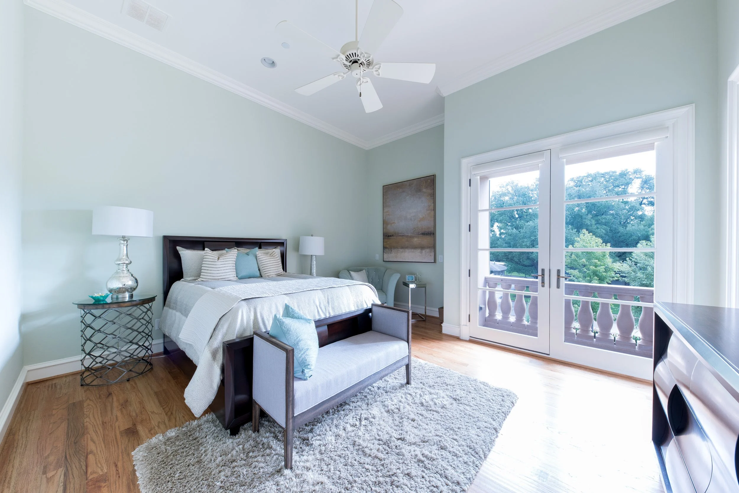 Up bed green.jpg