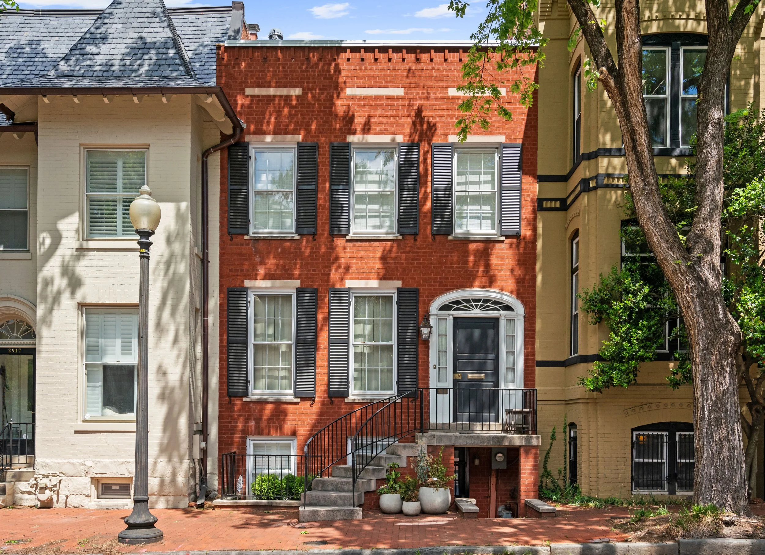 2915 Q St NW-5.jpg